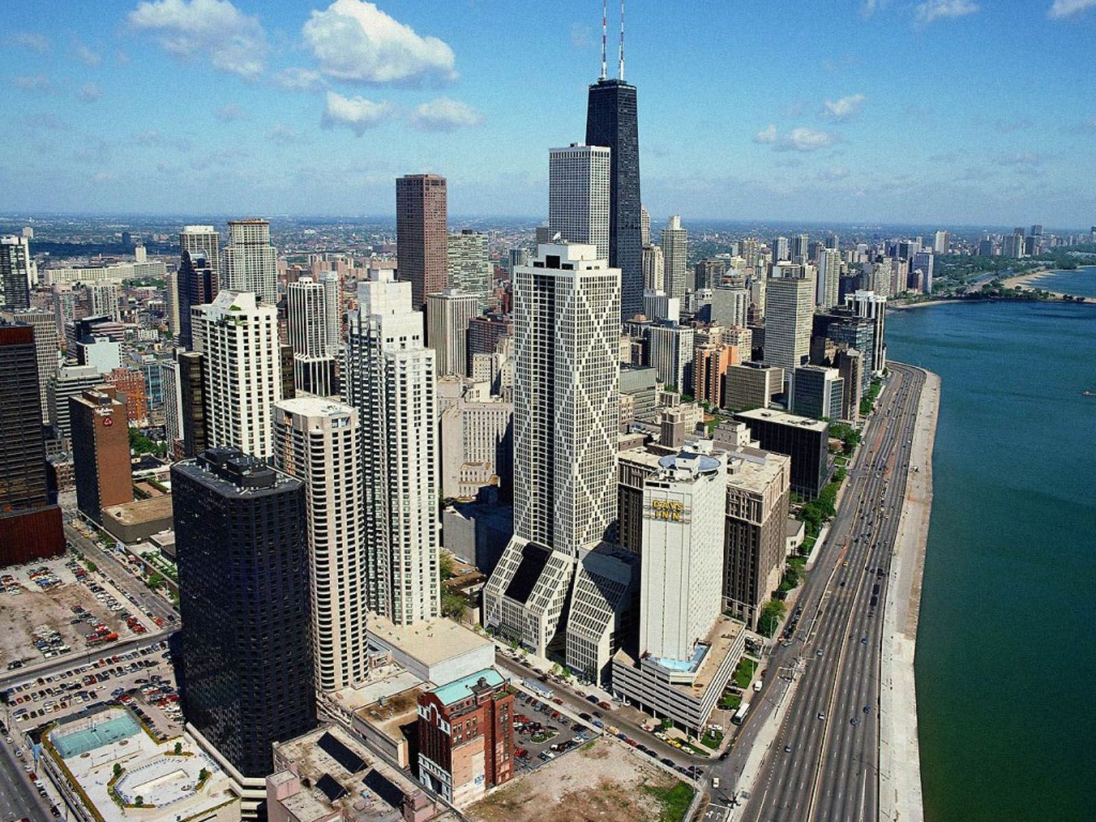 Desktop Wallpaper: Beautiful Chicago City Wallpaper