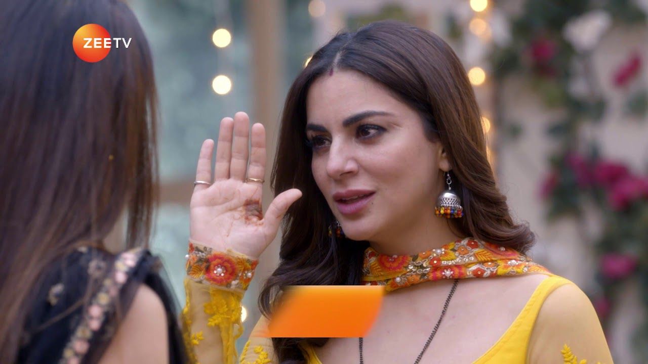 Kundali Bhagya. Mon at 9:30 PM