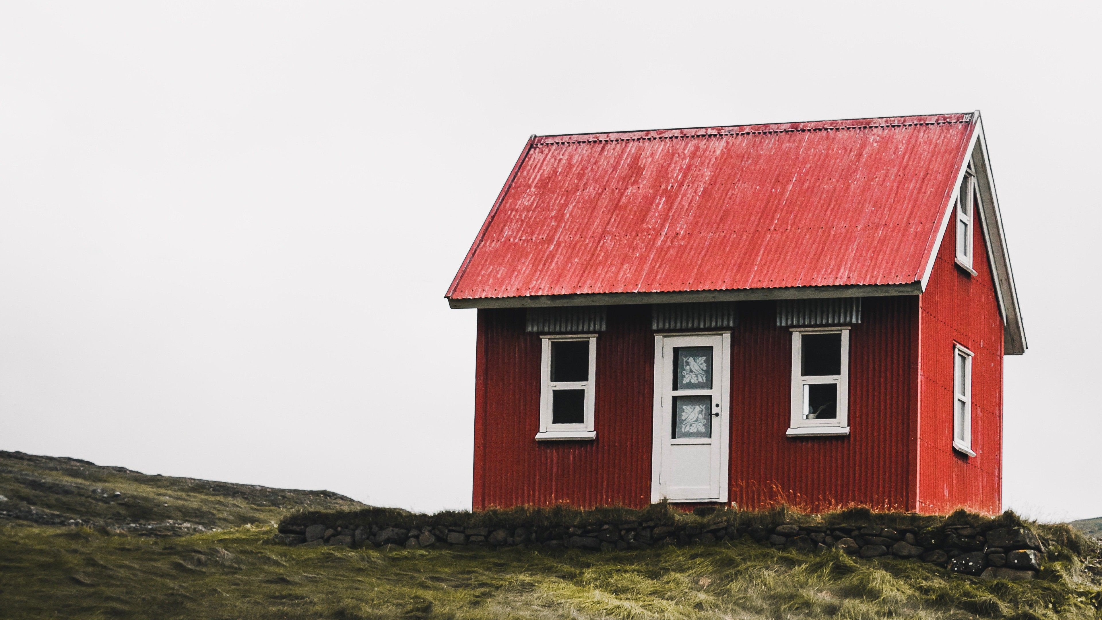 Red Small House 4K Photo
