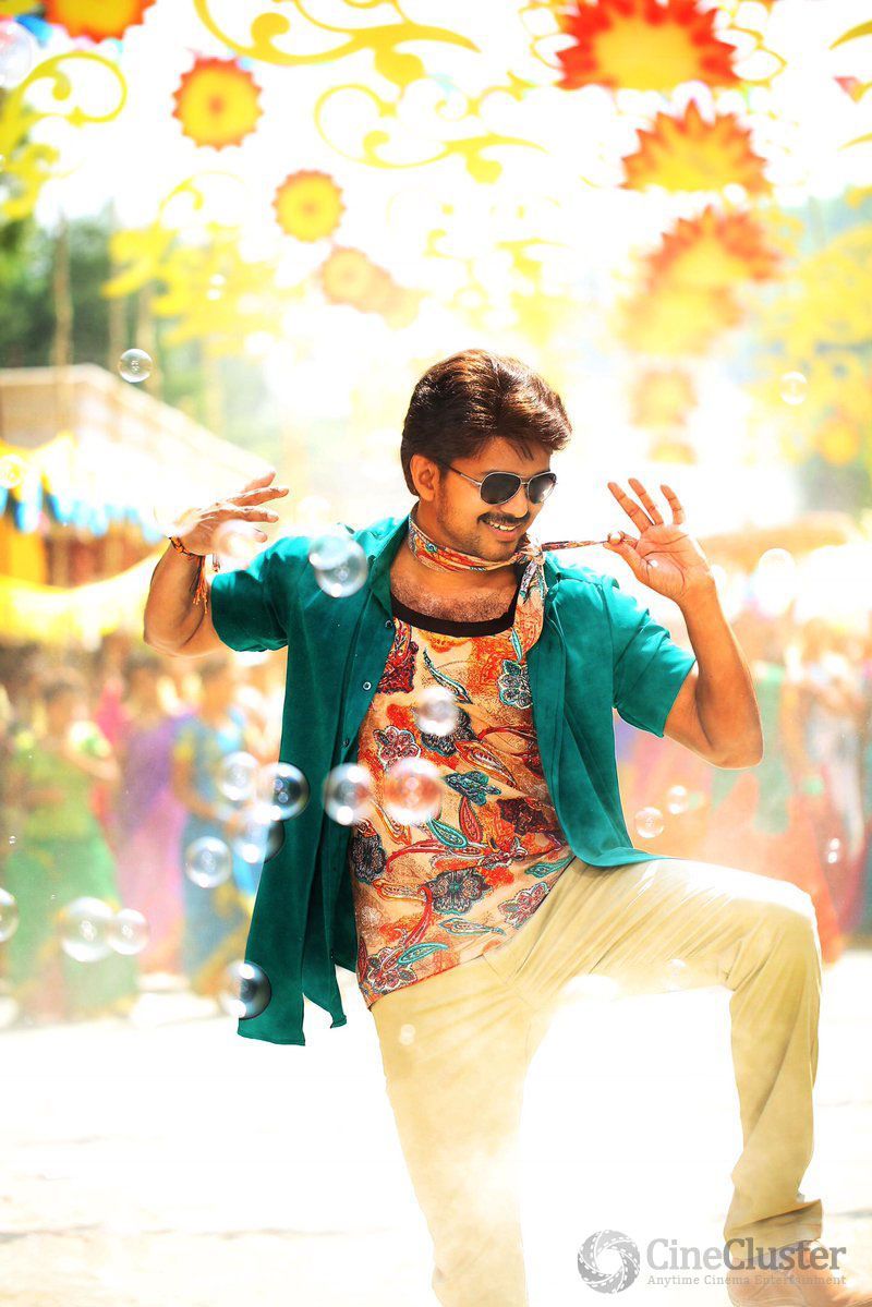 Tamil film 'Bhairavaa' review, public response and first-day box-office  collections