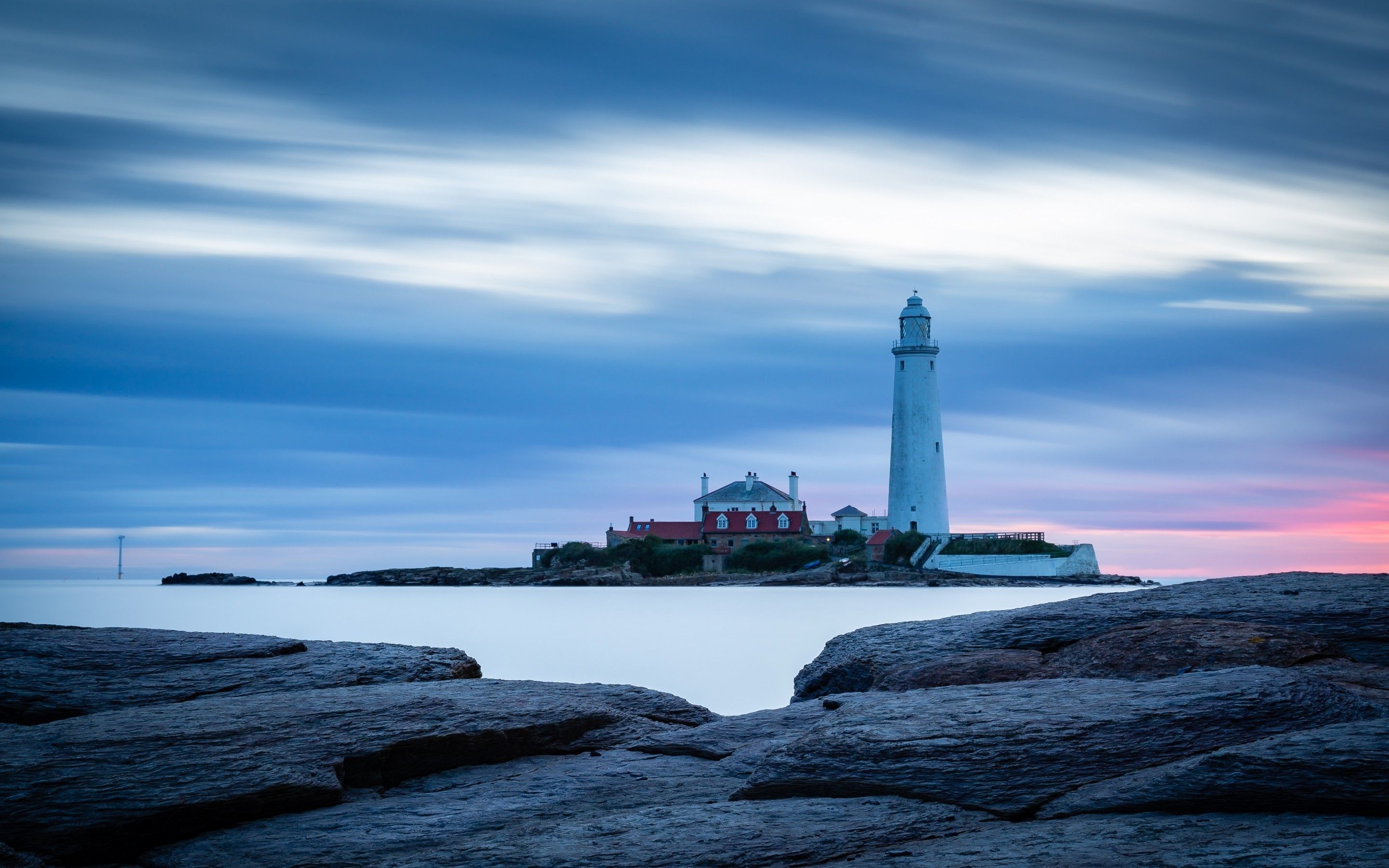 Download 2880x1800 Lighthouse, Sunset, Coast, Sky, Clouds