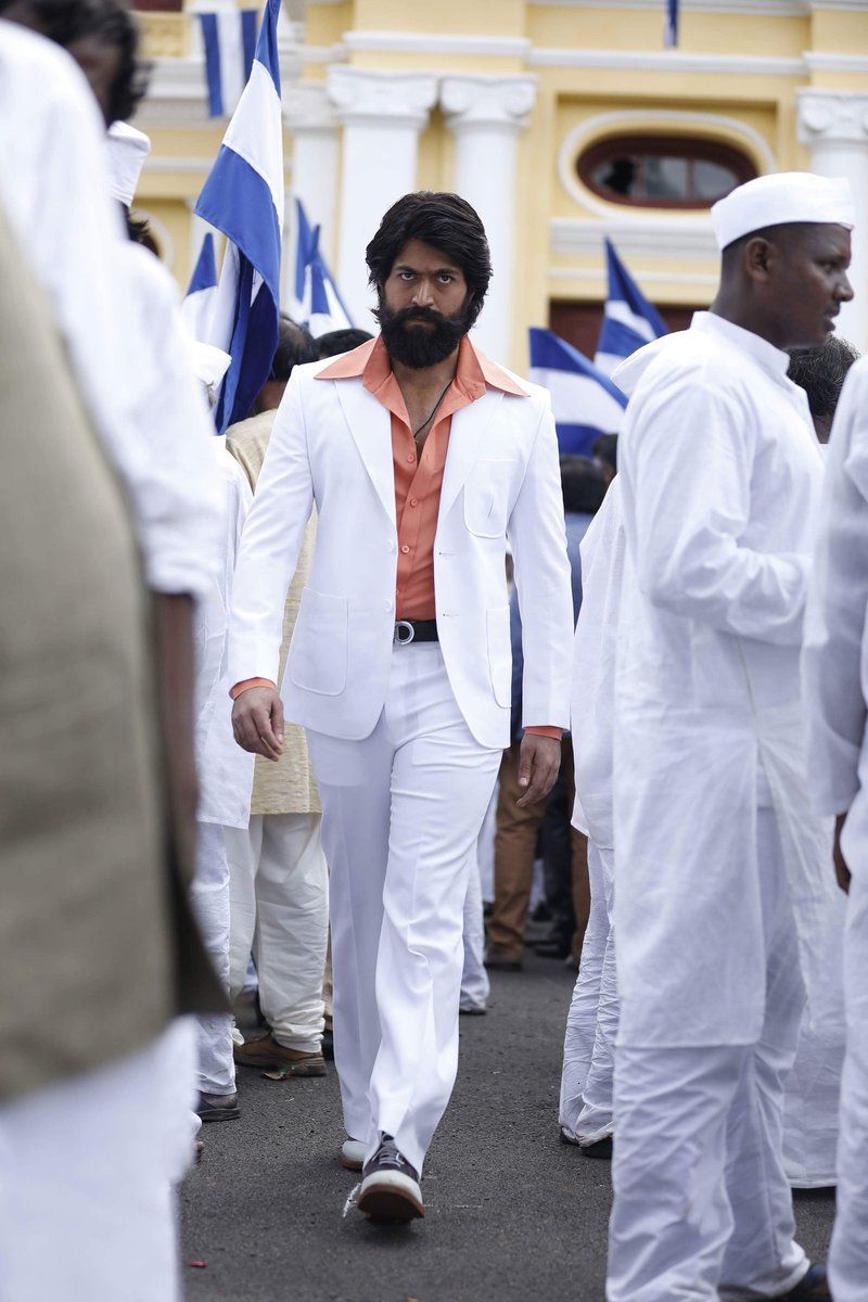 Yash Trends™ High Quality Pics From #KGF