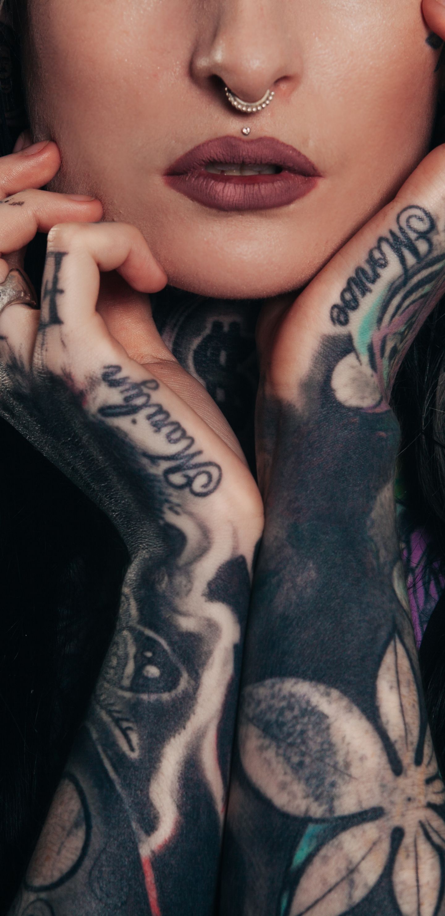 Tattooed Women Wallpaper