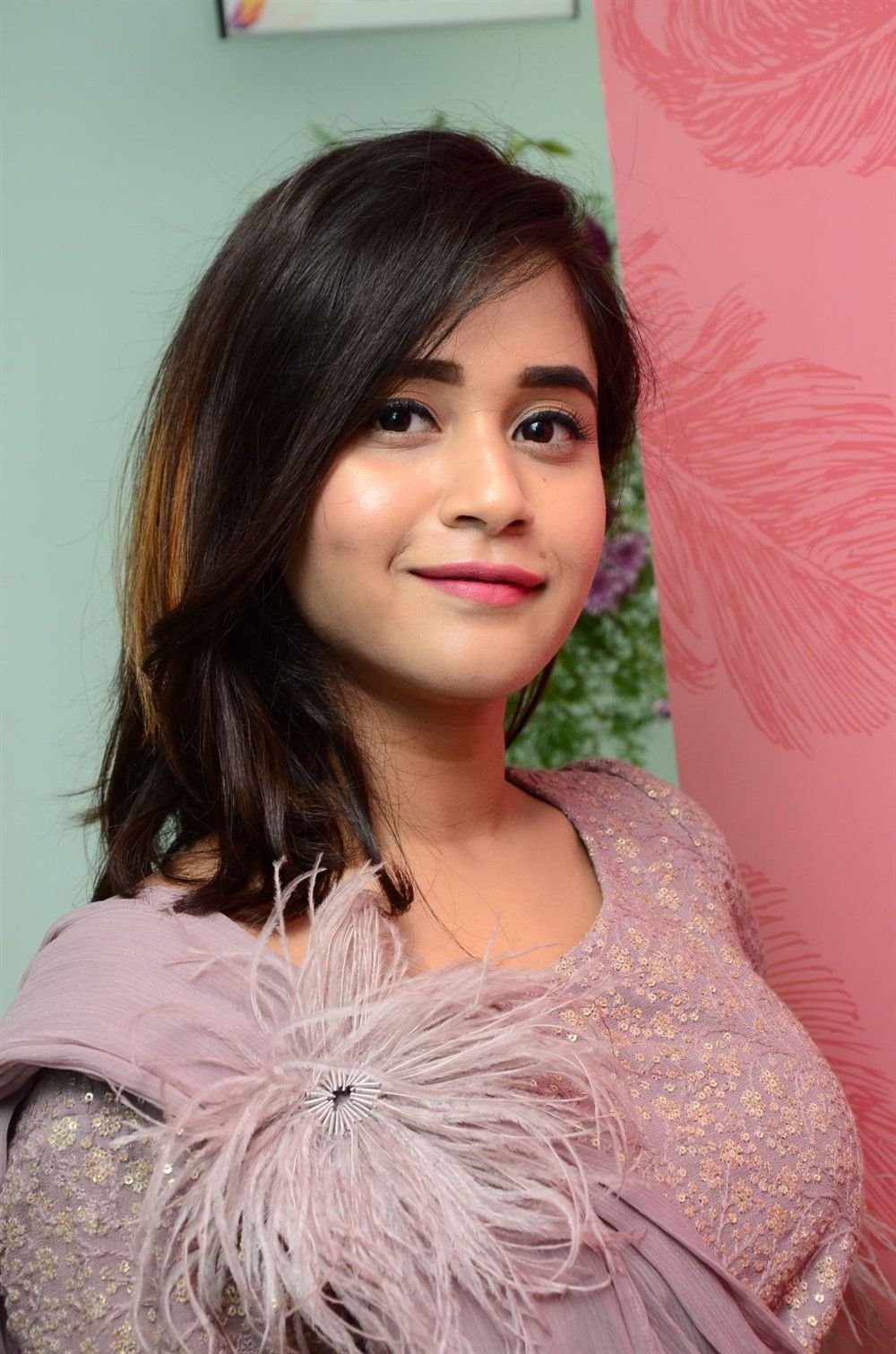 Actress Deepthi Sunaina Photo DERMIQ Cosmetic Clinic Launch
