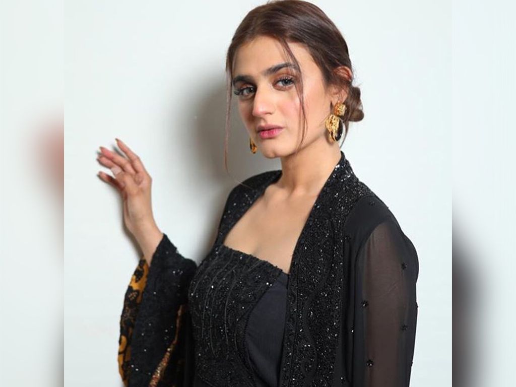 Hira Mani draws inspiration from Kareena Kapoor & Style