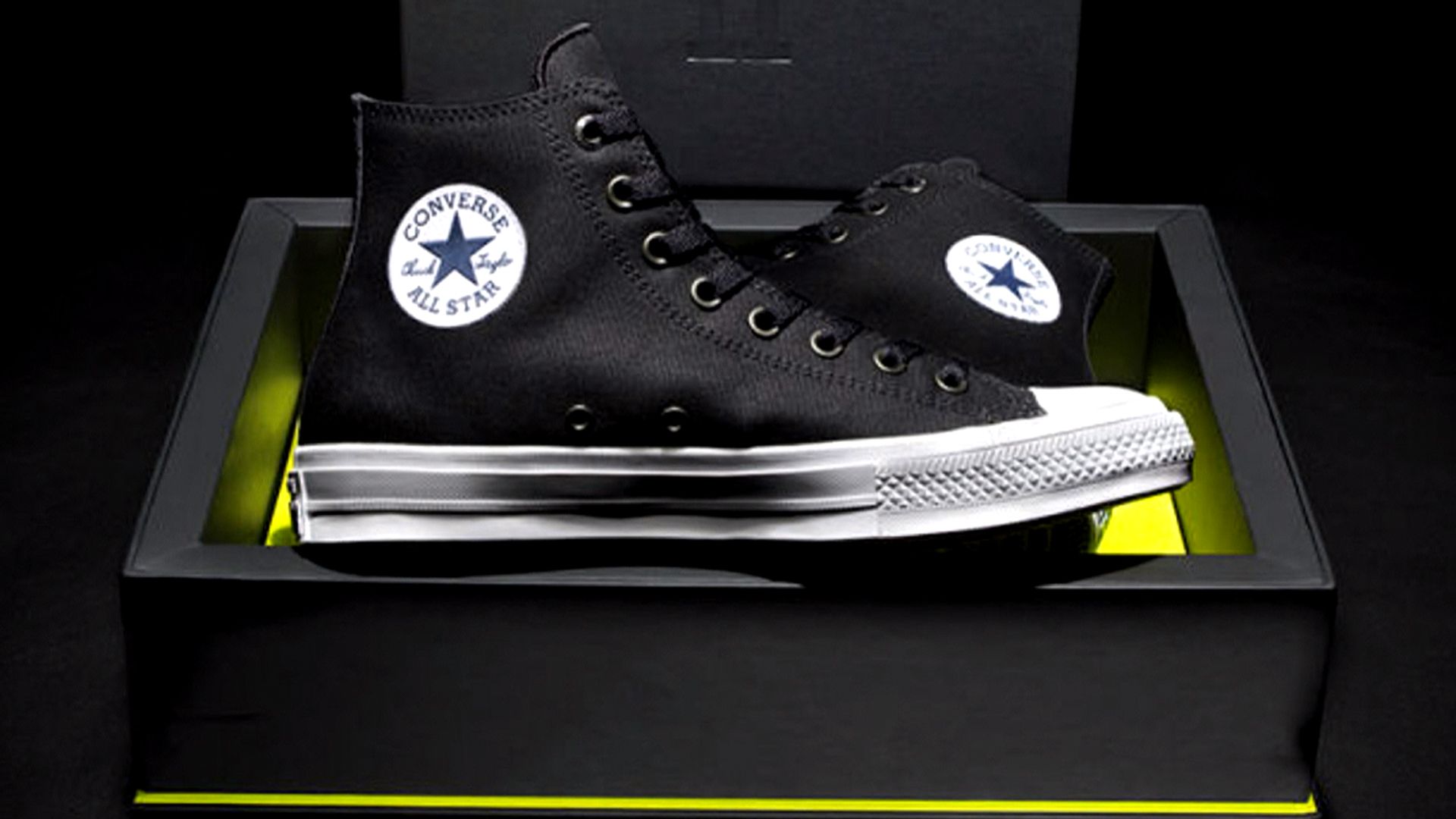 Converse Chuck 2' is the Classic Chuck Taylor Shoe, But Comfy