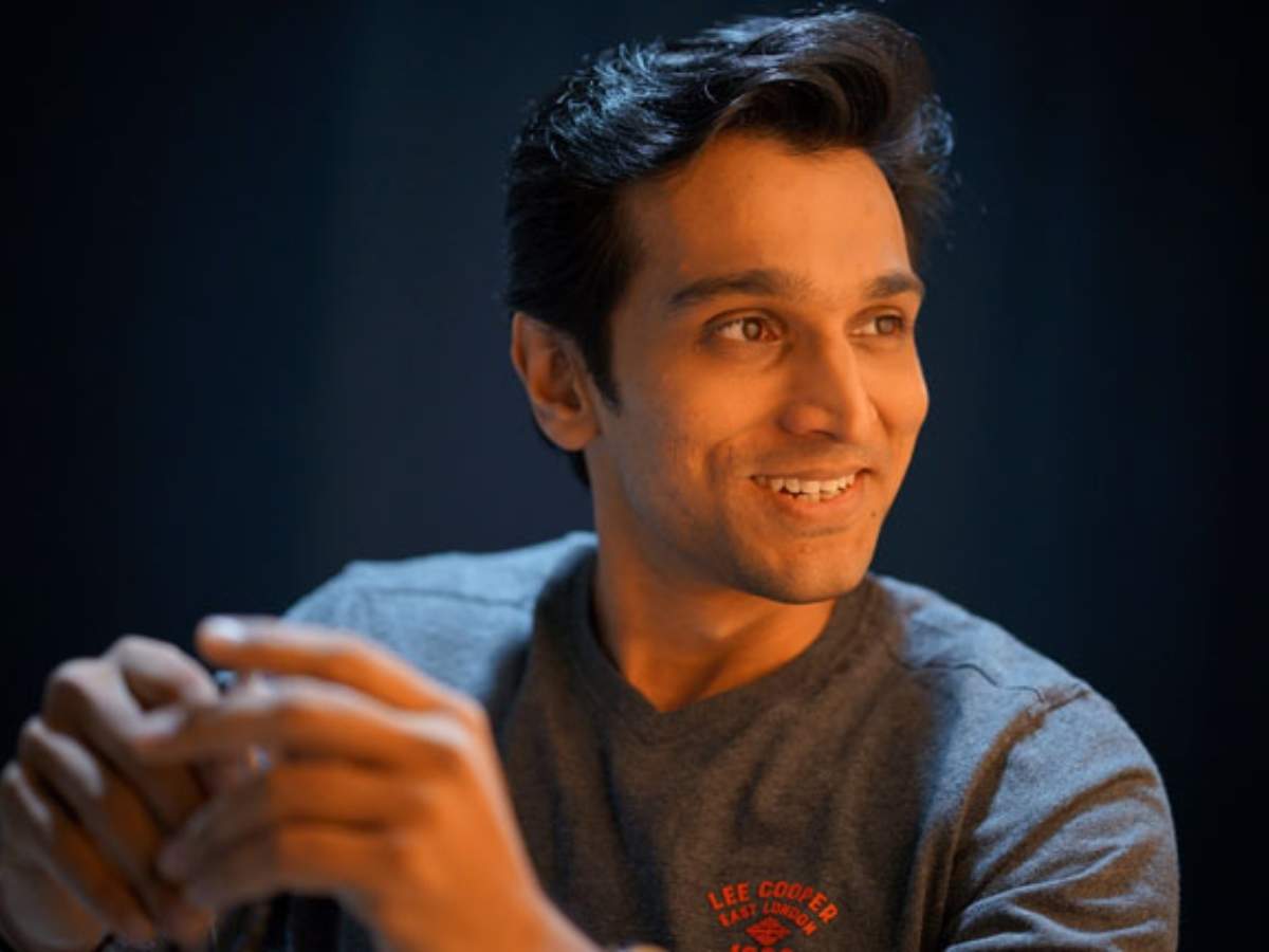 Pratik Gandhi Wallpapers - Wallpaper Cave