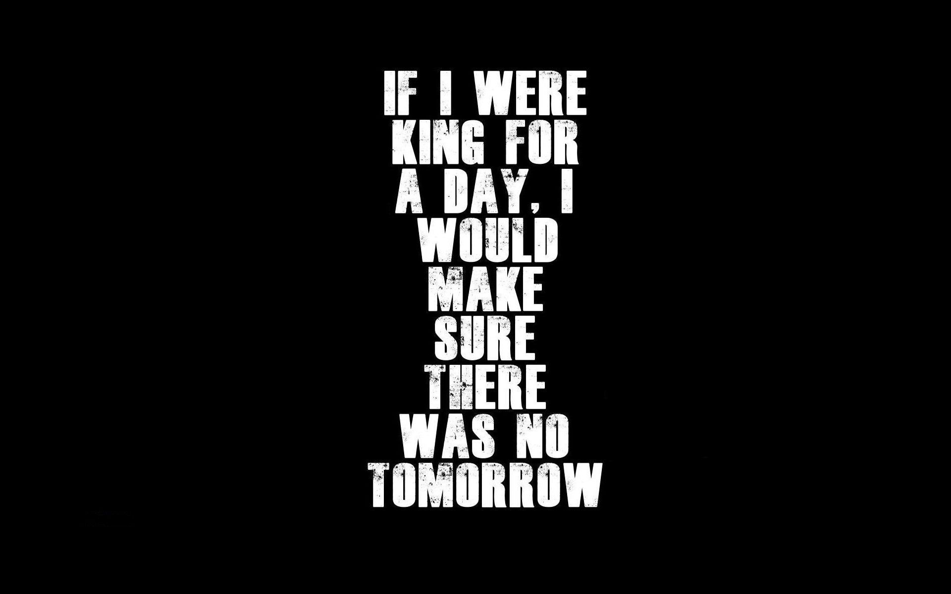 Black and white minimalistic king typography text only black background wallpaperx1200