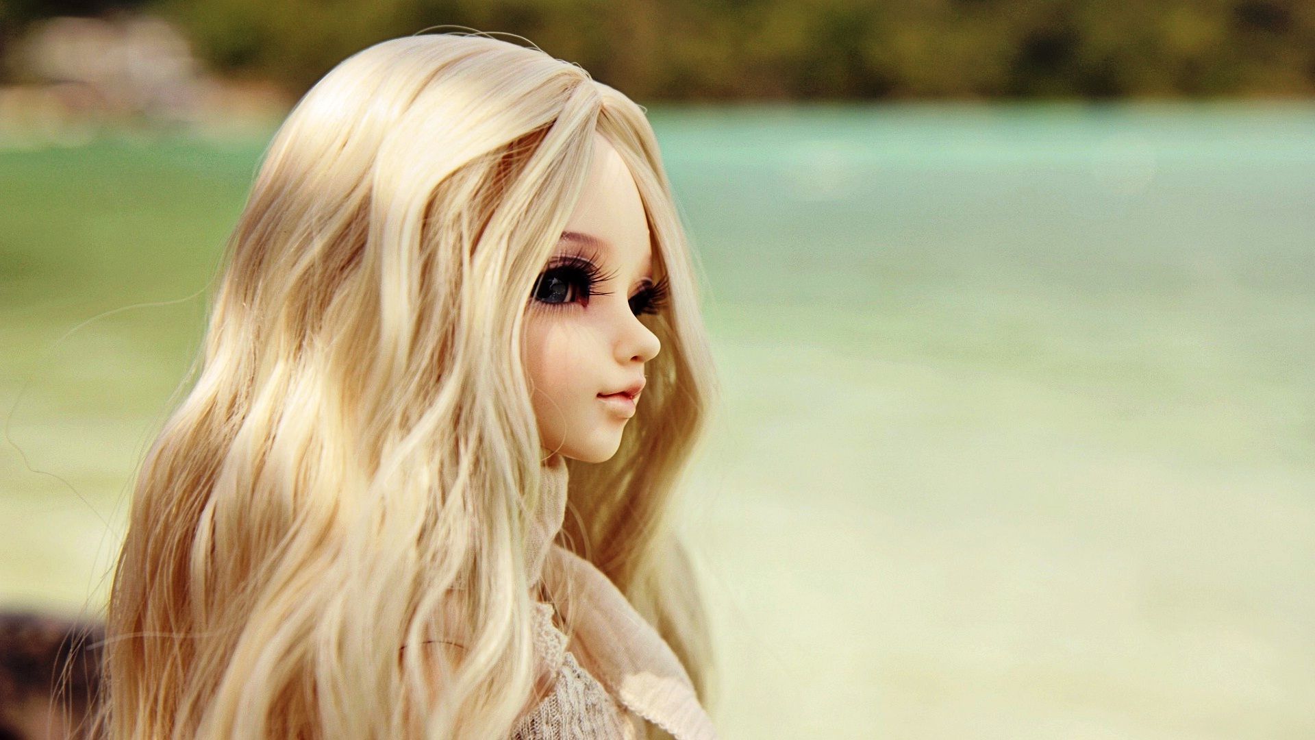 Doll Stunning New Looks And Style Wallpaper 152Ws