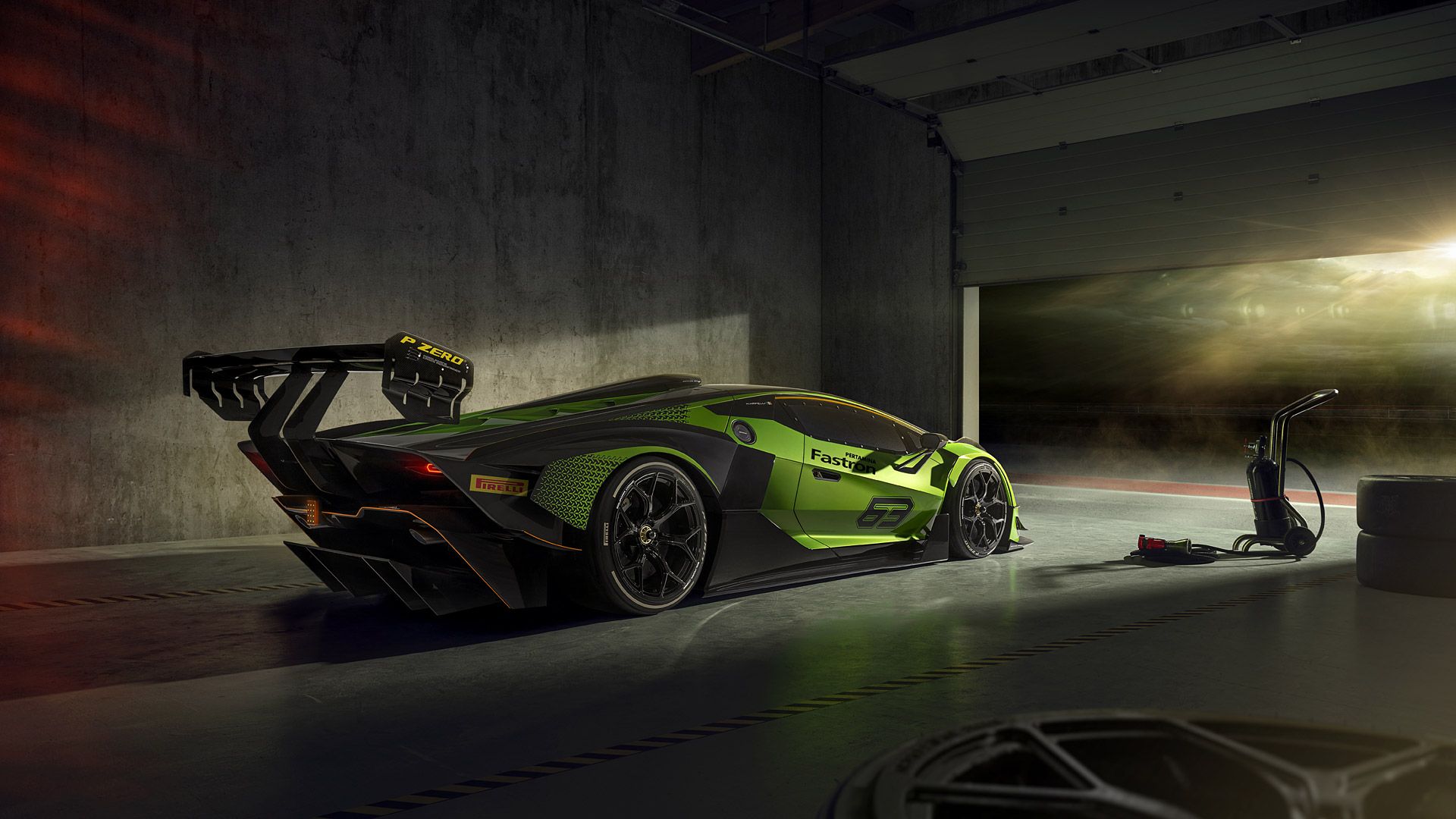 Download 2021 Lamborghini Essenza SCV12 Wallpaper