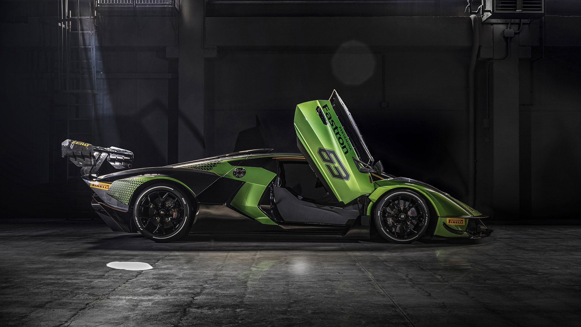 Download 2021 Lamborghini Essenza SCV12 Wallpaper