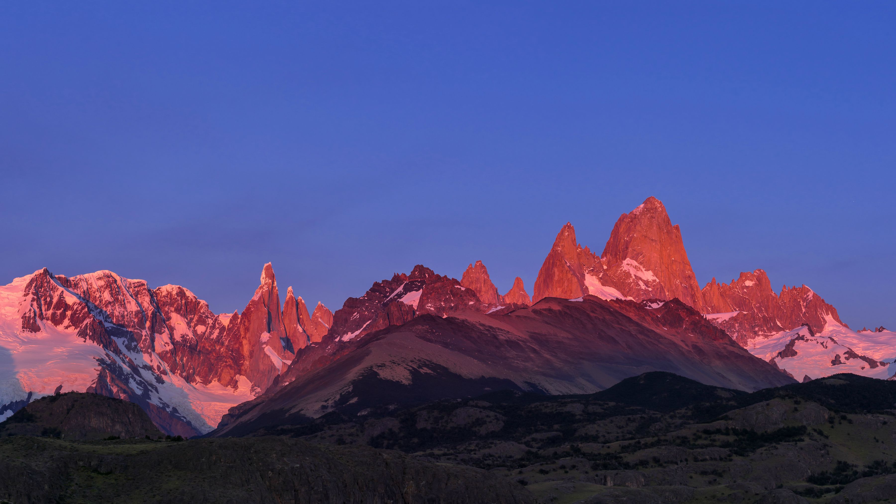 Alpen glow over El Chalten, Patagonia, Argentina at sunrise. OC