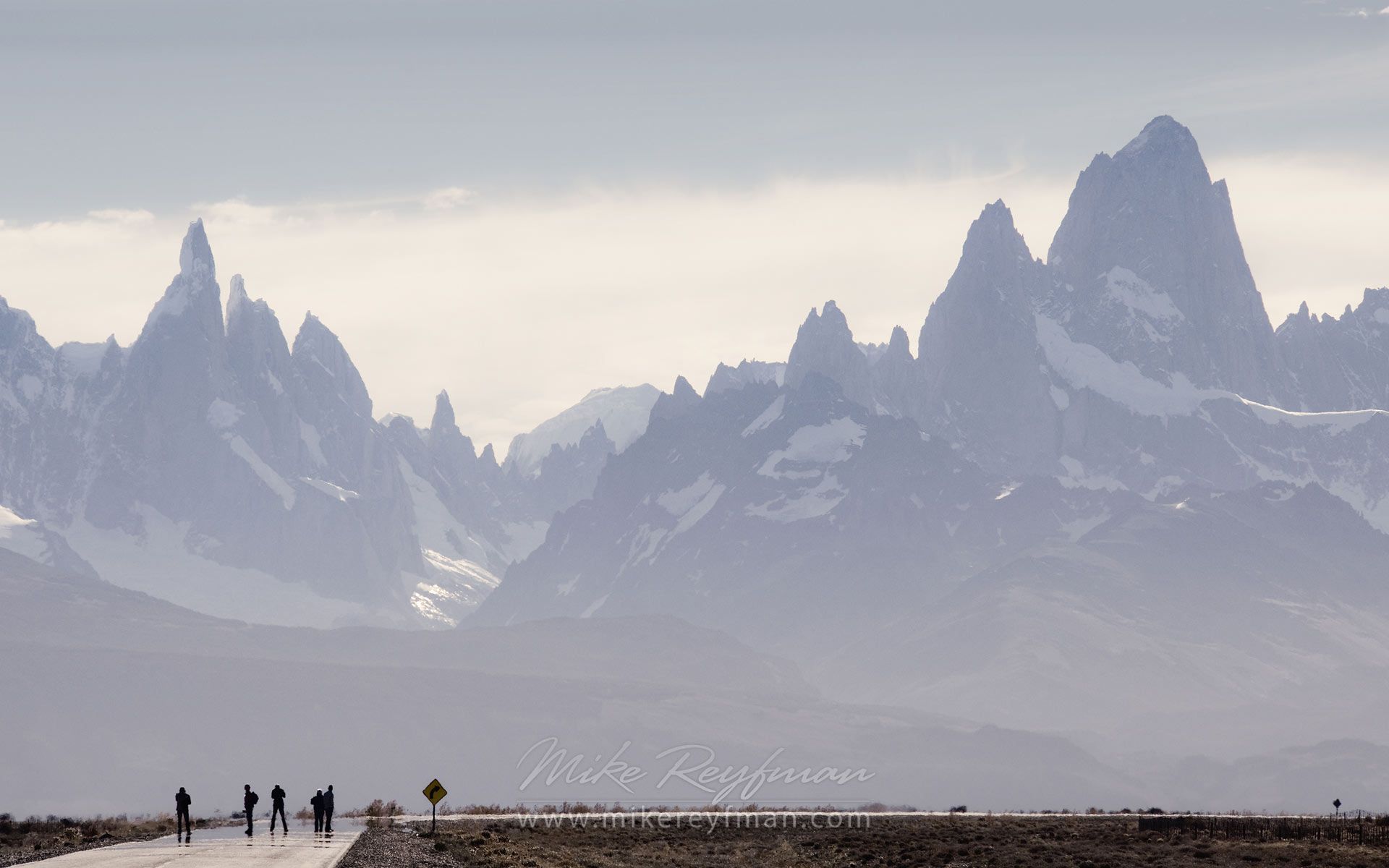 Mirage. Photographers on Ruta near El Chalten. Patagonian