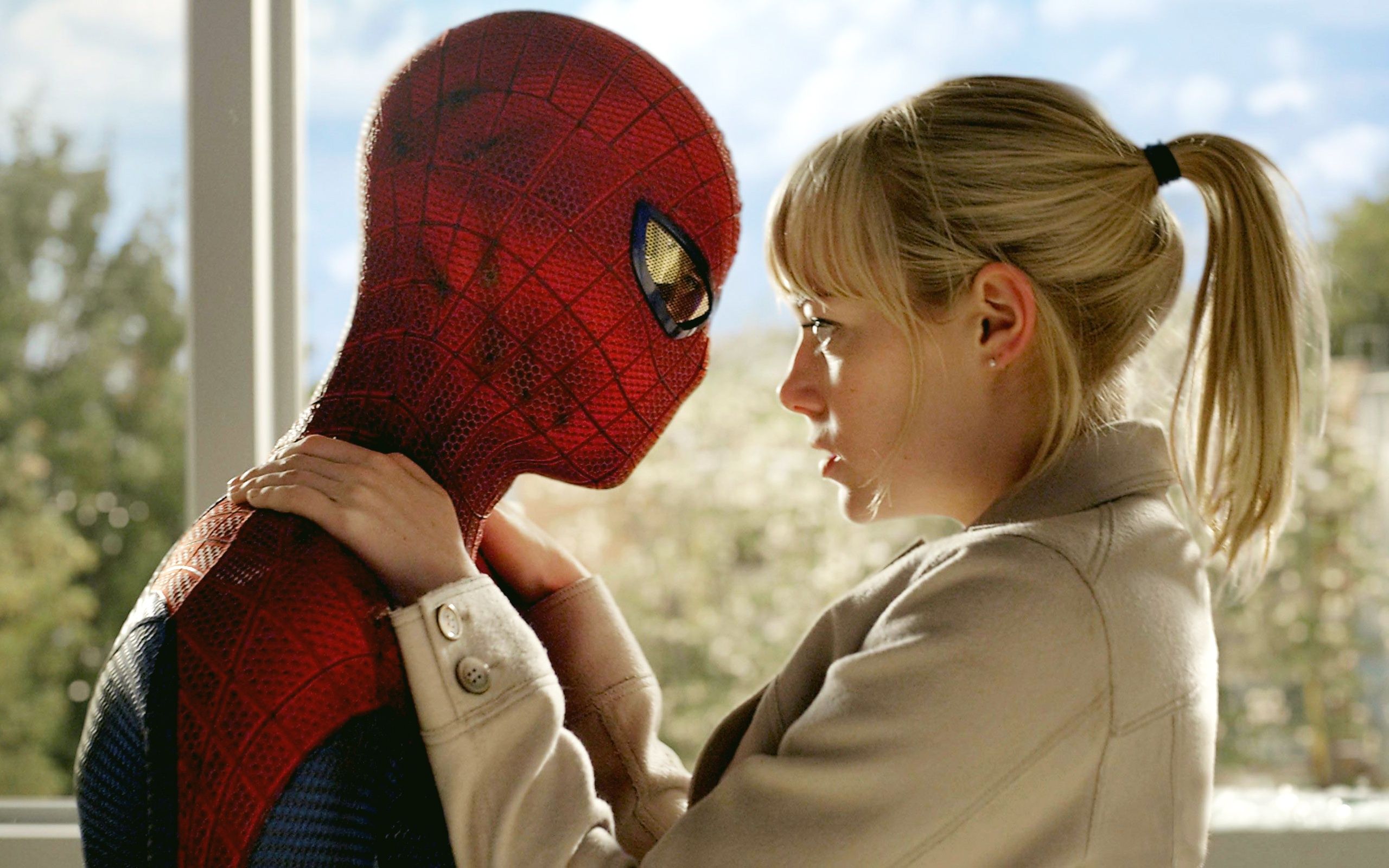 Spider Man and Gwen Stacy Wallpaper in jpg format for free download