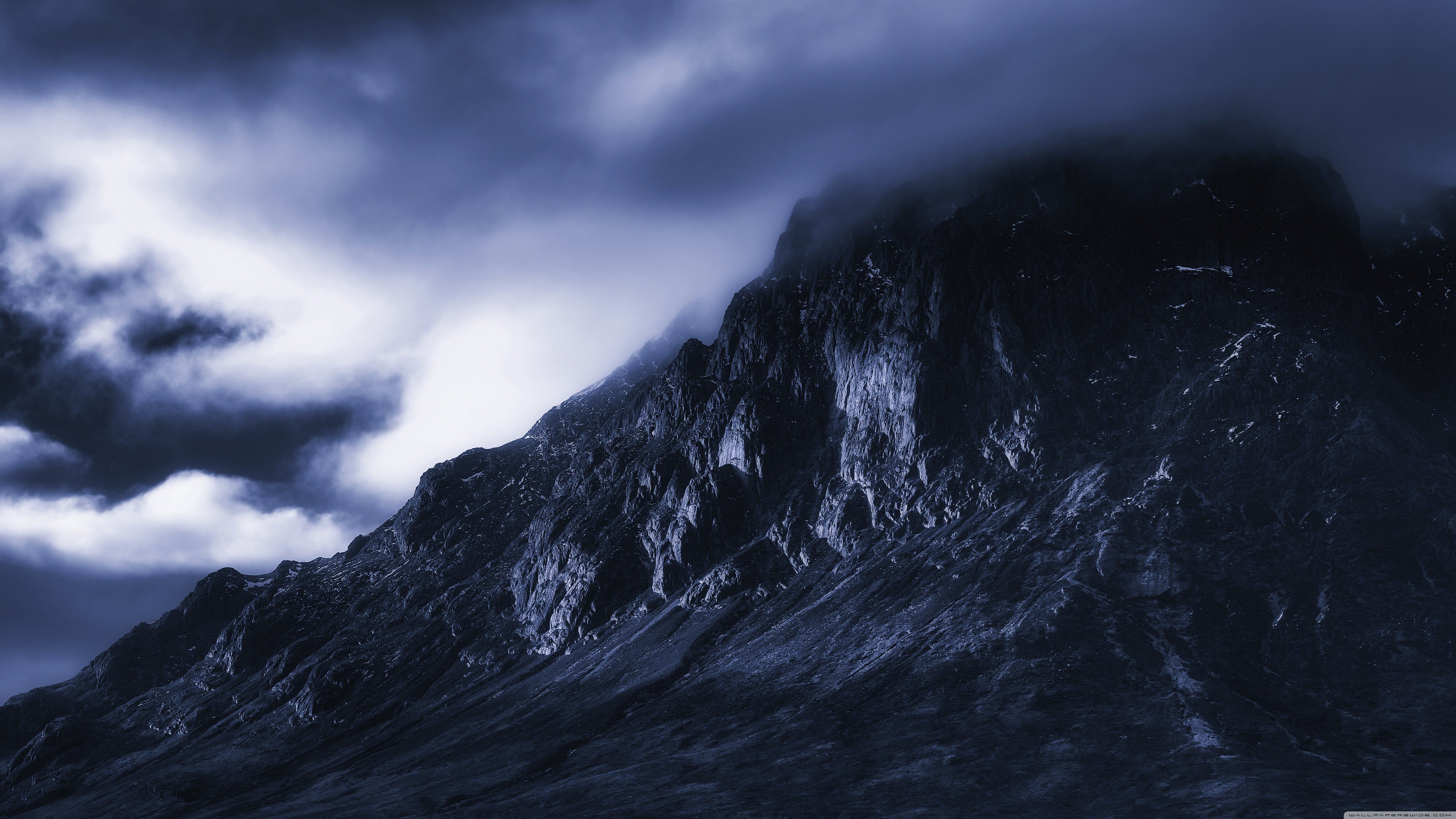 Dark Mountain 4K wallpaper