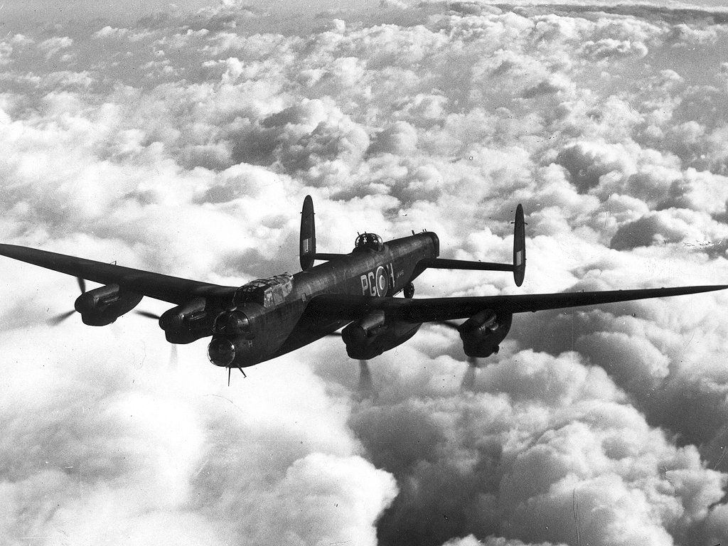 Avro lancaster bomber wallpaperx768