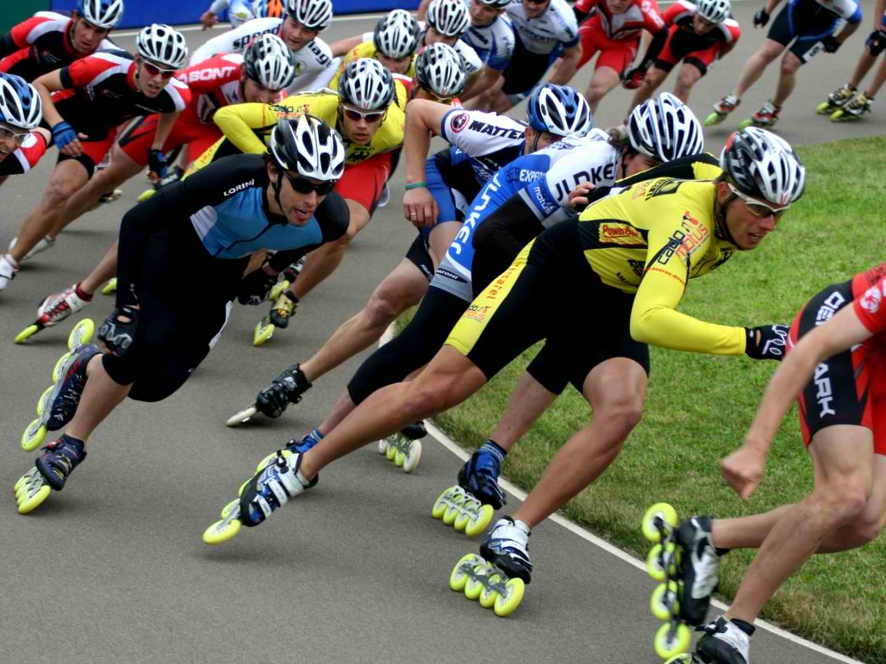 Roller Skating Wallpaper. Nintendo