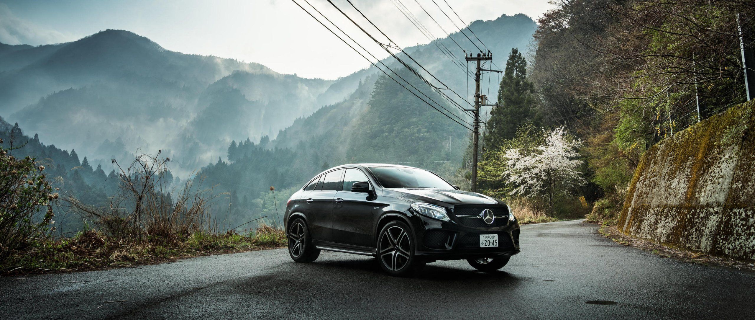 Mercedes AMG GLE 43 4MATIC Coupé Wallpaper. #MBsocialcar