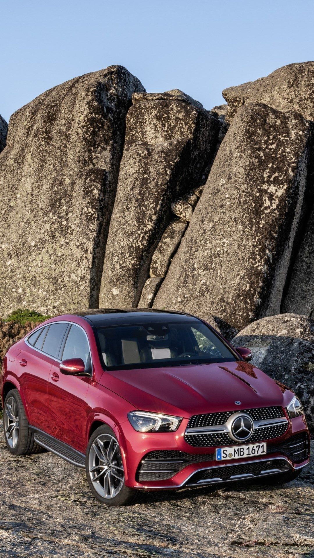 Download wallpaper: Mercedes Benz GLE AMG Coupe 1080x1920