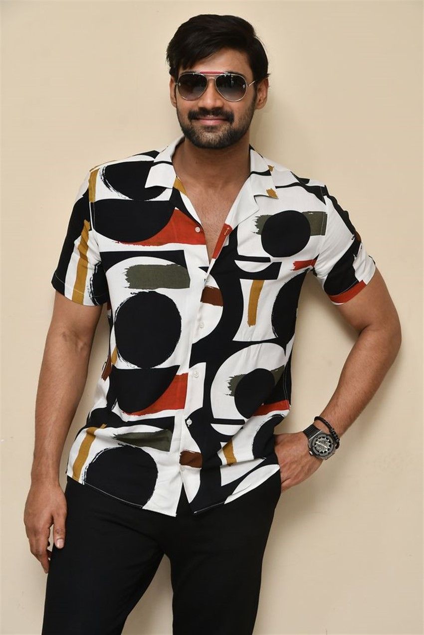 Bellamkonda Sai Sreenivas Photo [HD]: Latest Image, Picture