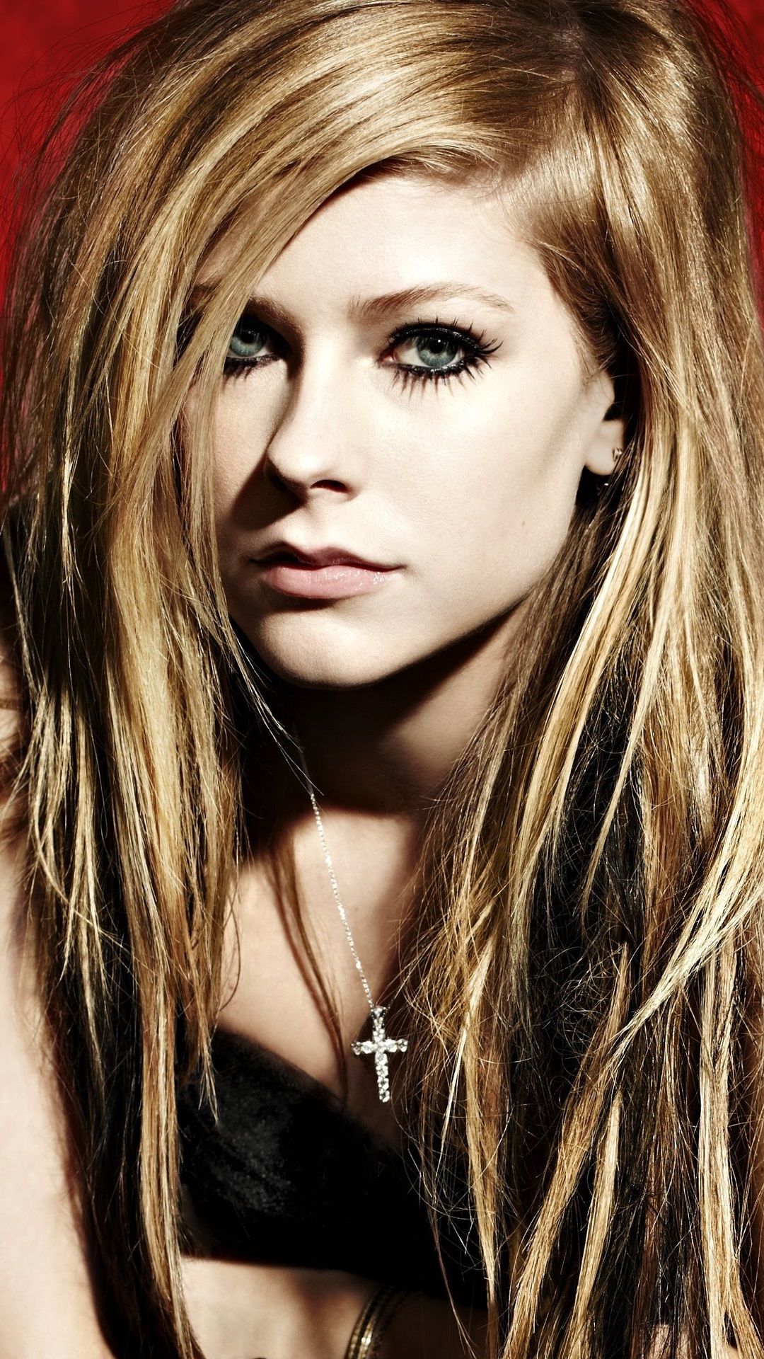 Avril Lavigne 38 1080x1920 IPhone 8 7 6 6S Plus Wallpaper