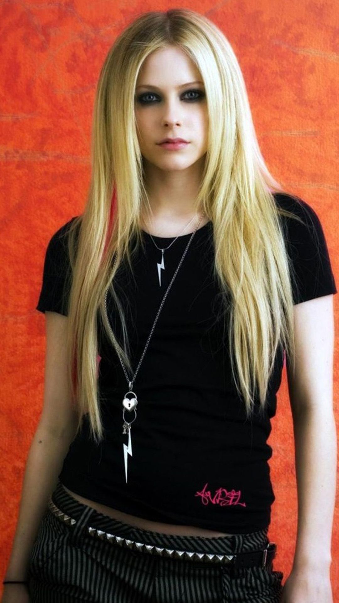 Avril Lavigne Android wallpaper HD wallpaper