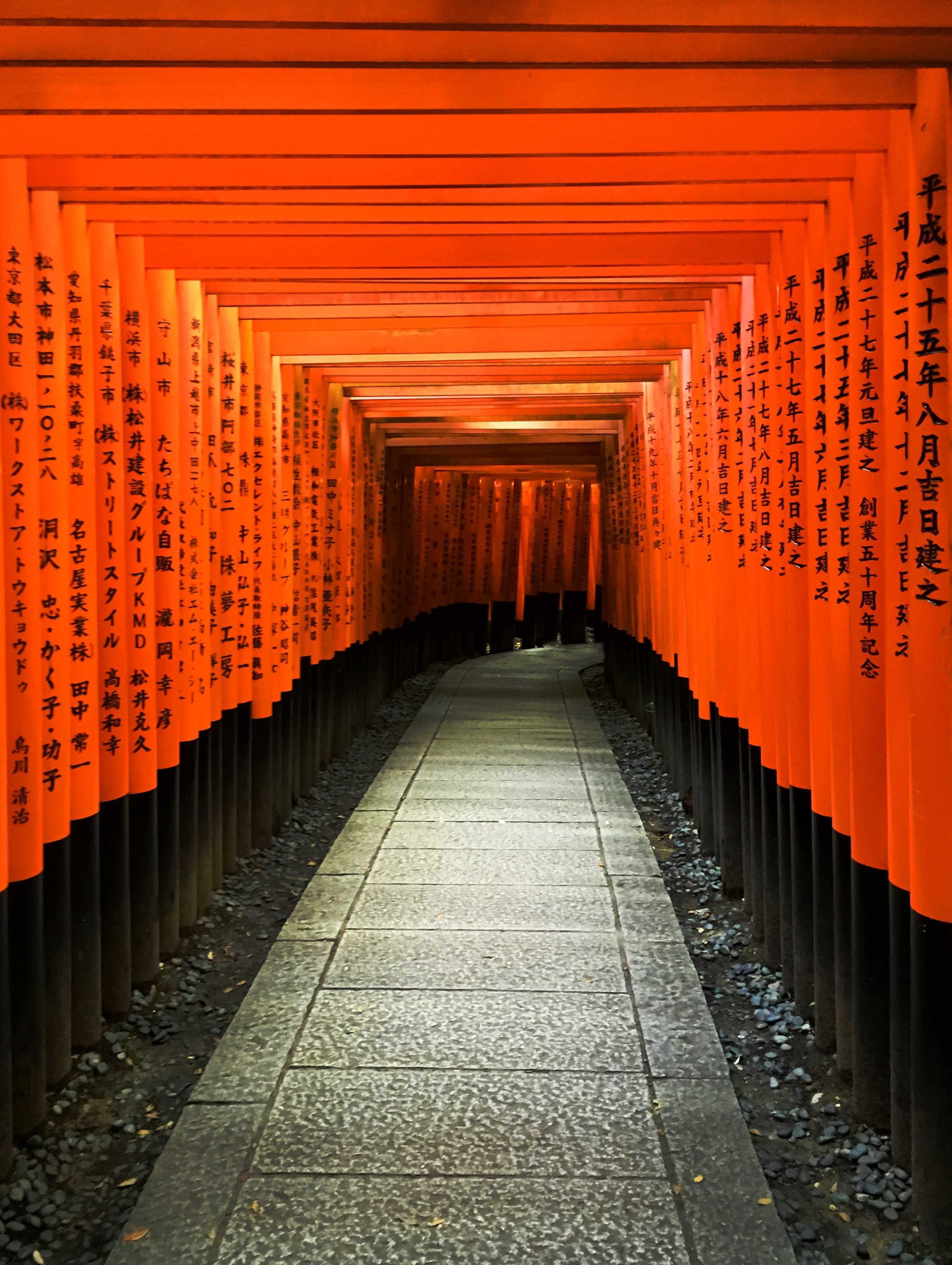 Wallpaper / orange temple shrine and japan HD 4k wallpaper
