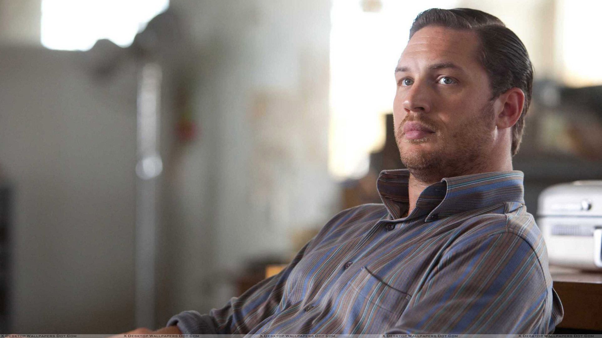 Tom Hardy Sitting And Thinking Something Wallpaper