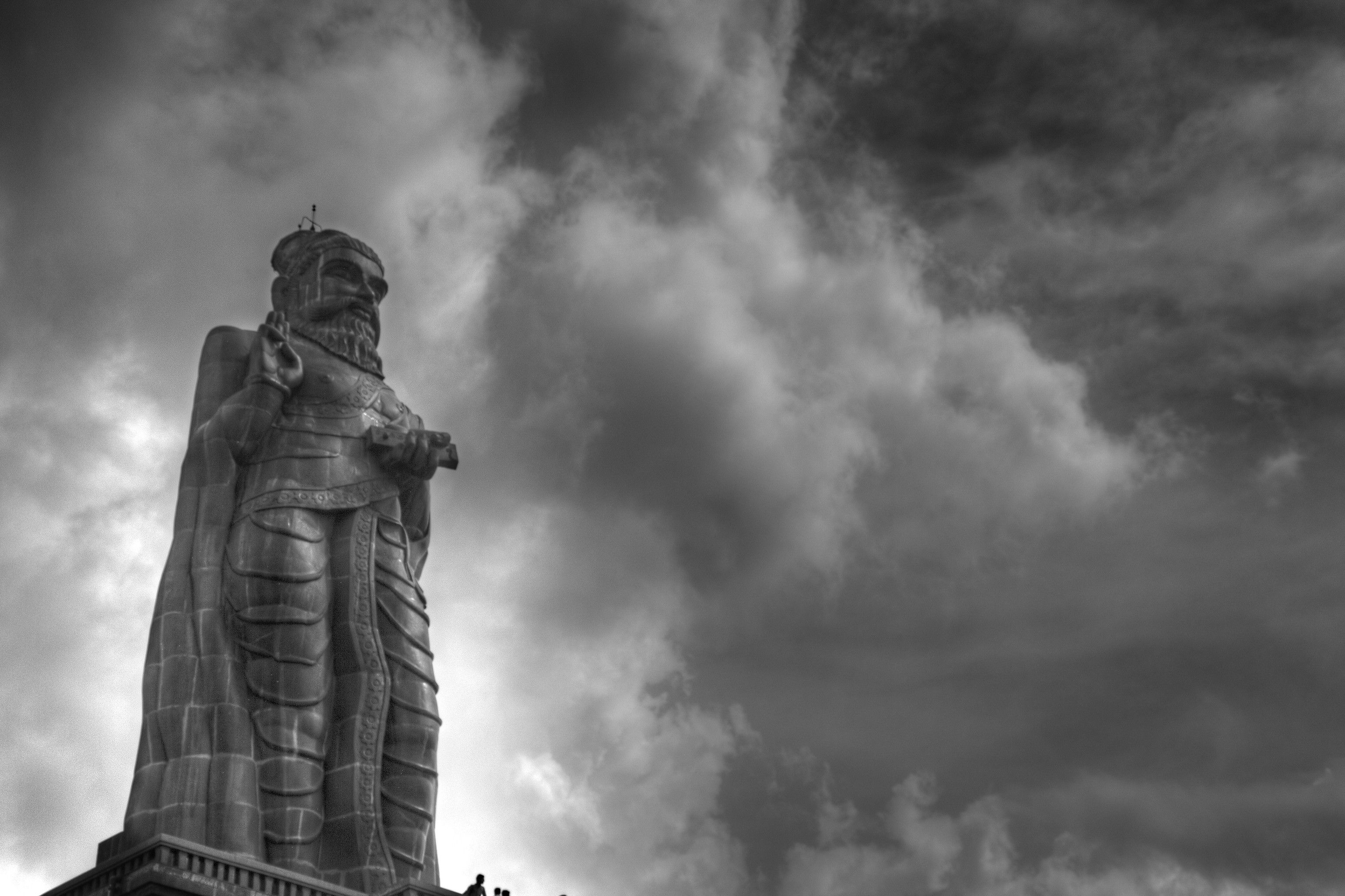 Thiruvalluvar statue. kanyakumari Photo and Wallpaper Directory