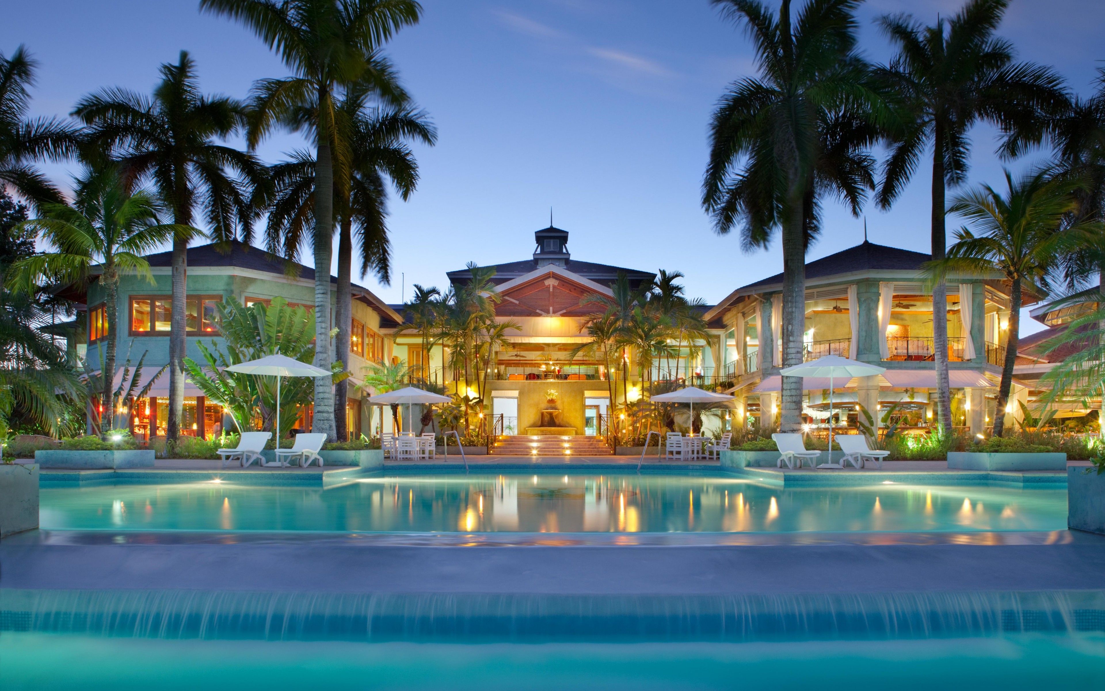 Maldives Tropical Modern Luxury Villas With Pools 4k Ultra HD