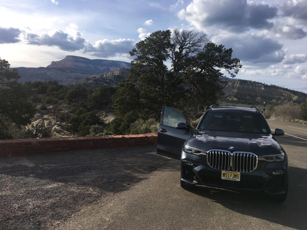 Sunday Drive: BMW Gest A New 'grown Up' SUV In The X7. Sunday