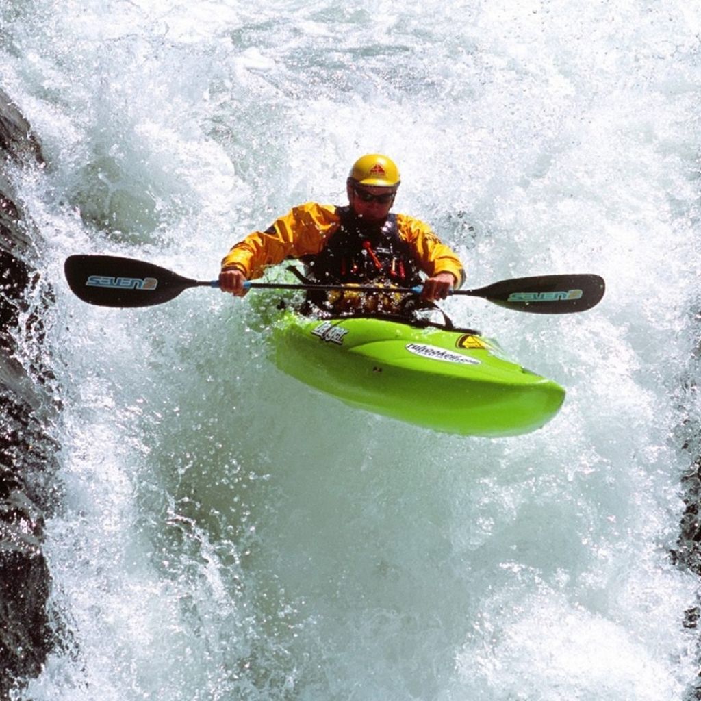 River Kayaking. River kayaking, Sports wallpaper, iPad