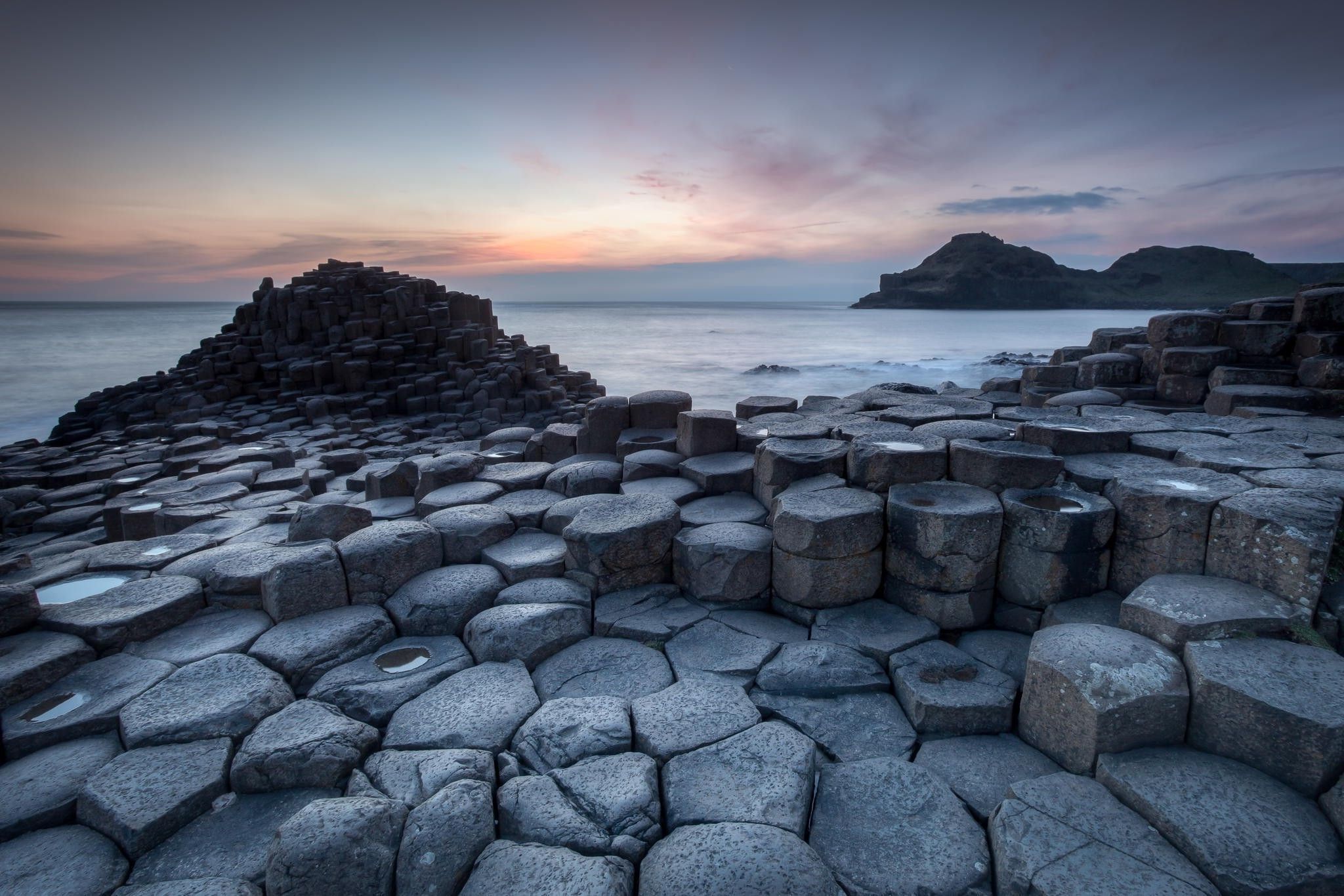 Causeway Wallpaper. Giant's Causeway