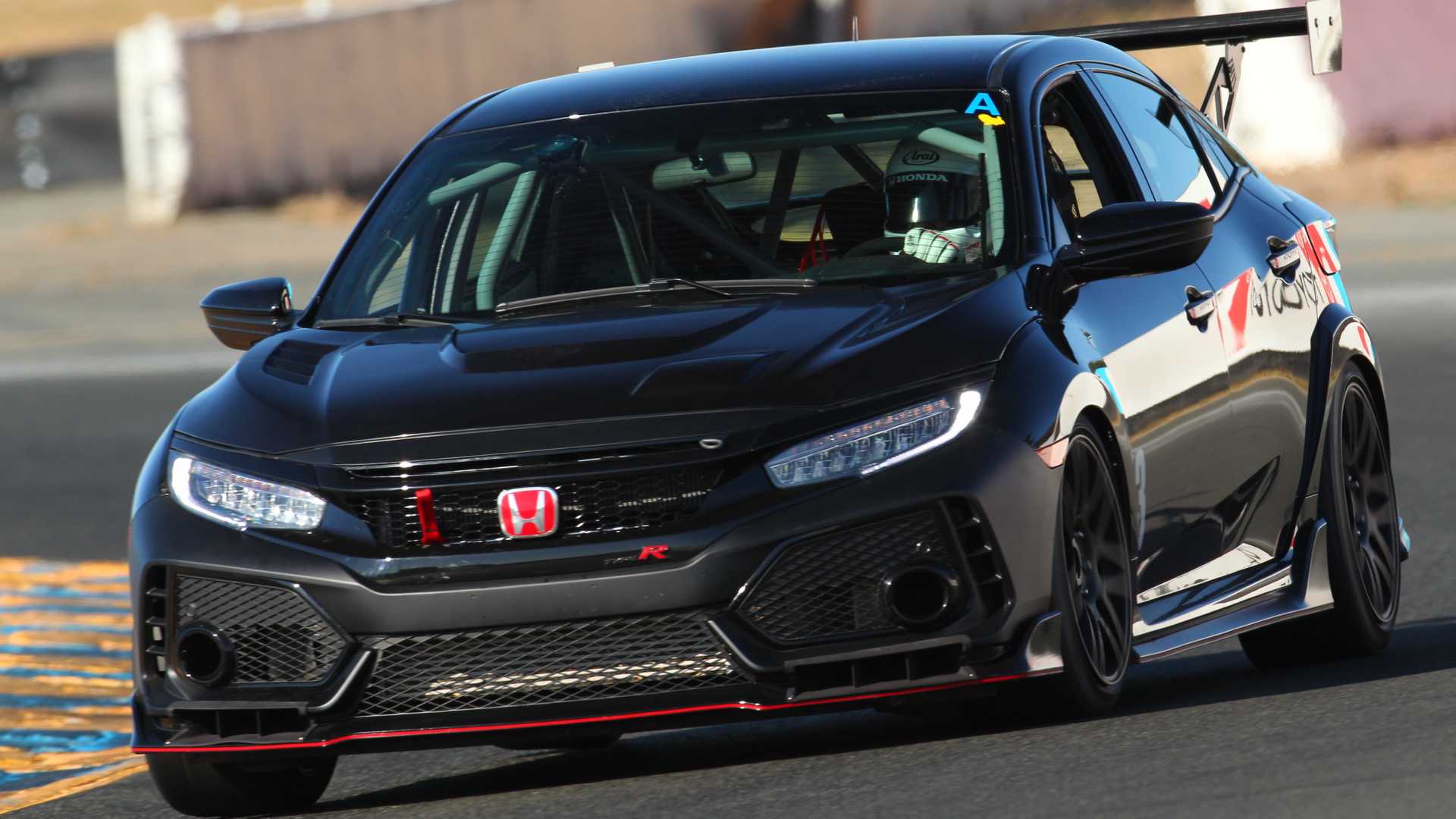 Honda Unveils $000 Civic Type R You Can Race