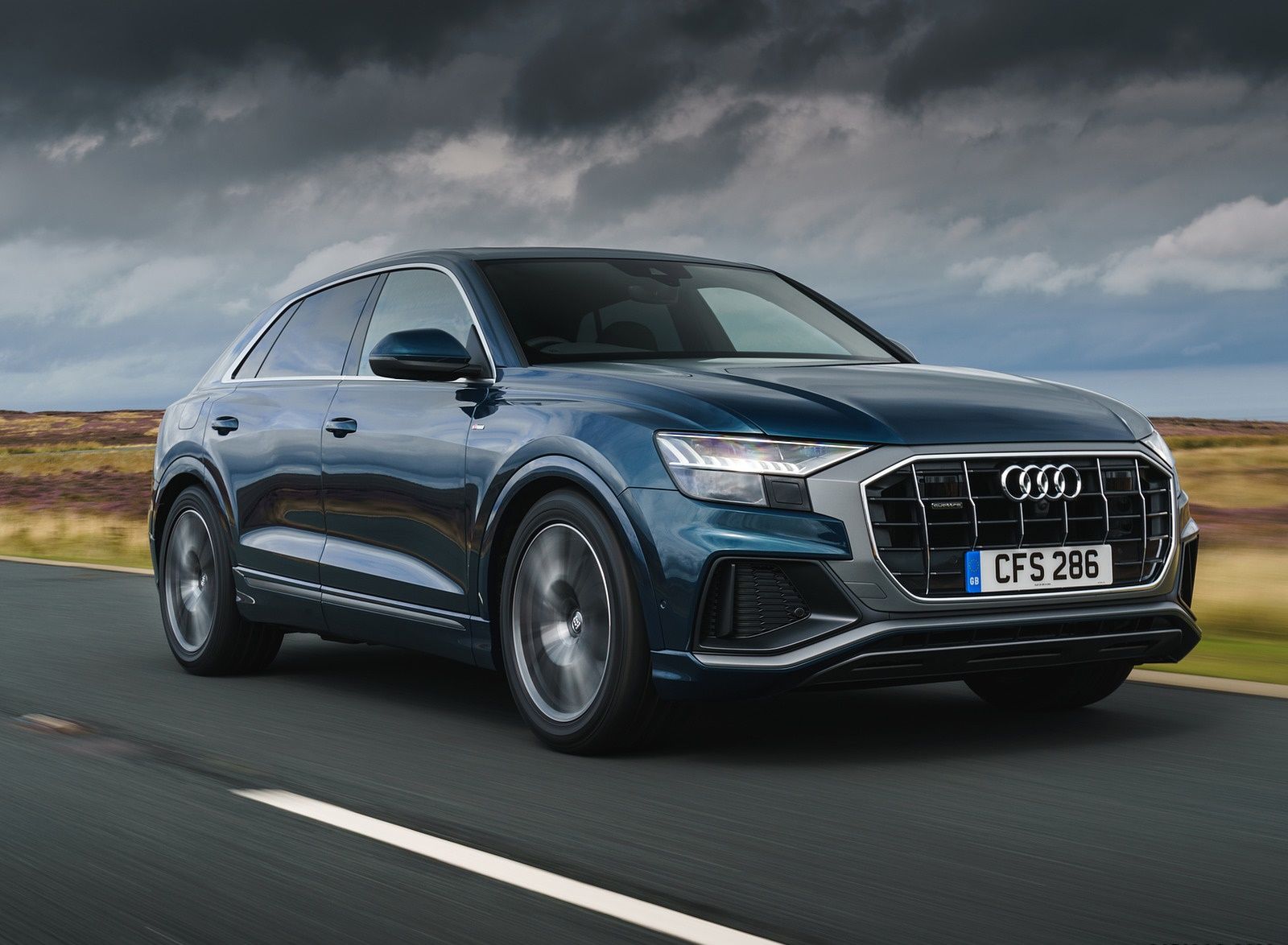 Audi Q8 (UK Spec) Wallpaper (HD Image)