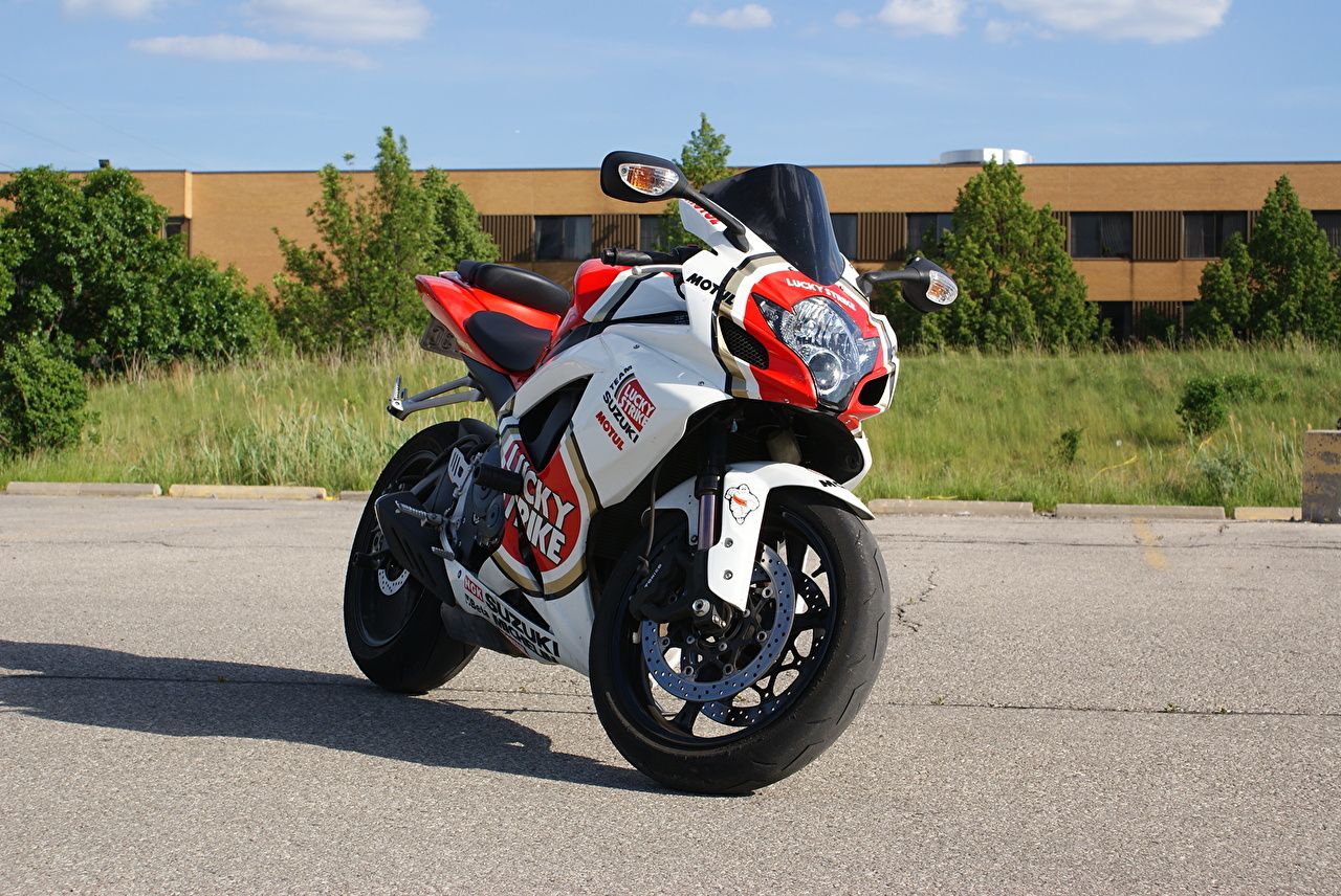 Photos Suzuki Gsx R750 Lucky Strike Motorcycles