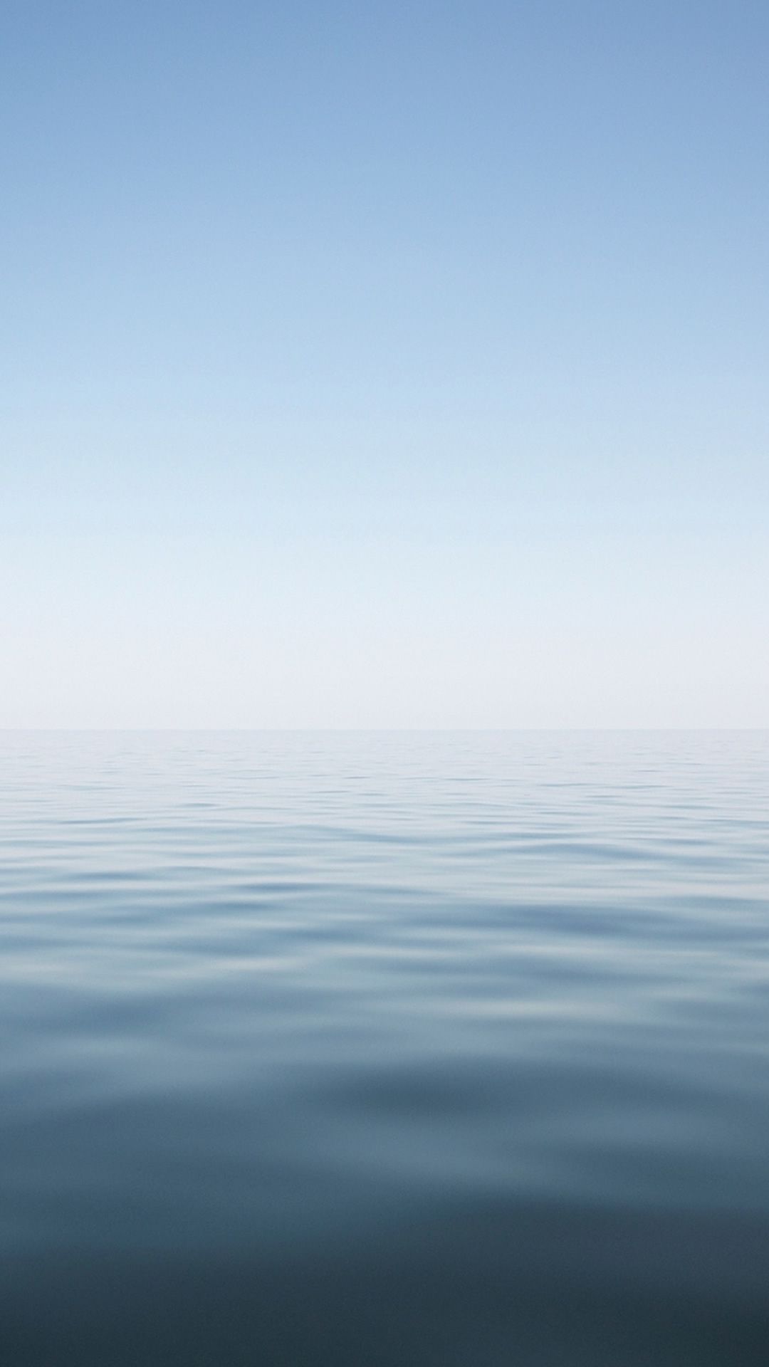 Clear Minimal Ocean Water Surface Landscape iPhone 8 Wallpaper