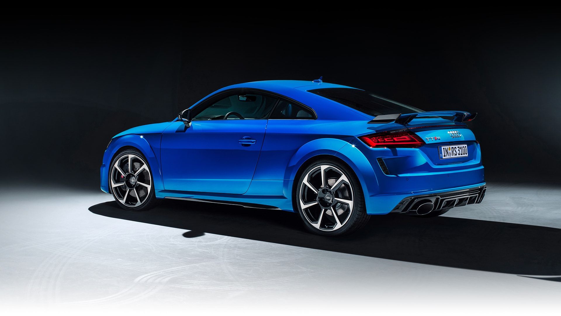 TT RS Coupé > TT > Audi Canada