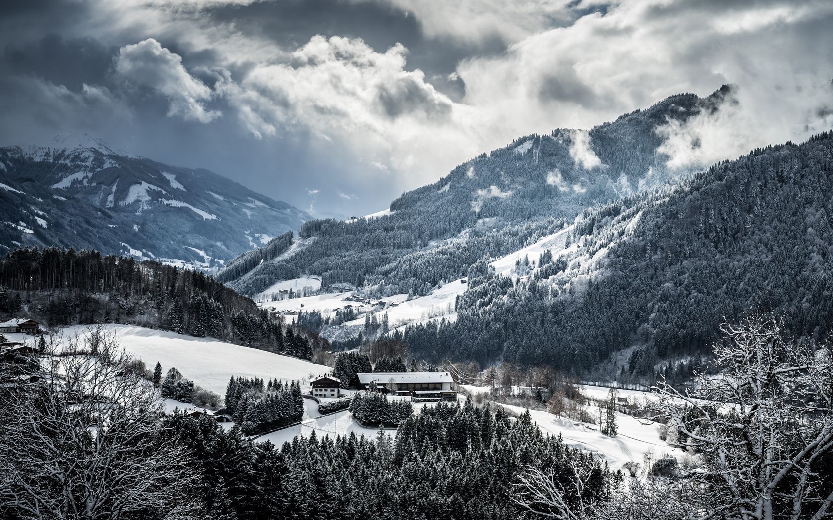 Download wallpaper 1680x1050 mountains, winter, snow widescreen 16
