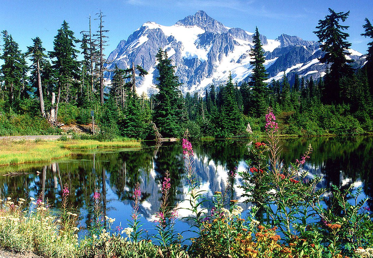 Seven mountain peaks you must admire in Washington state