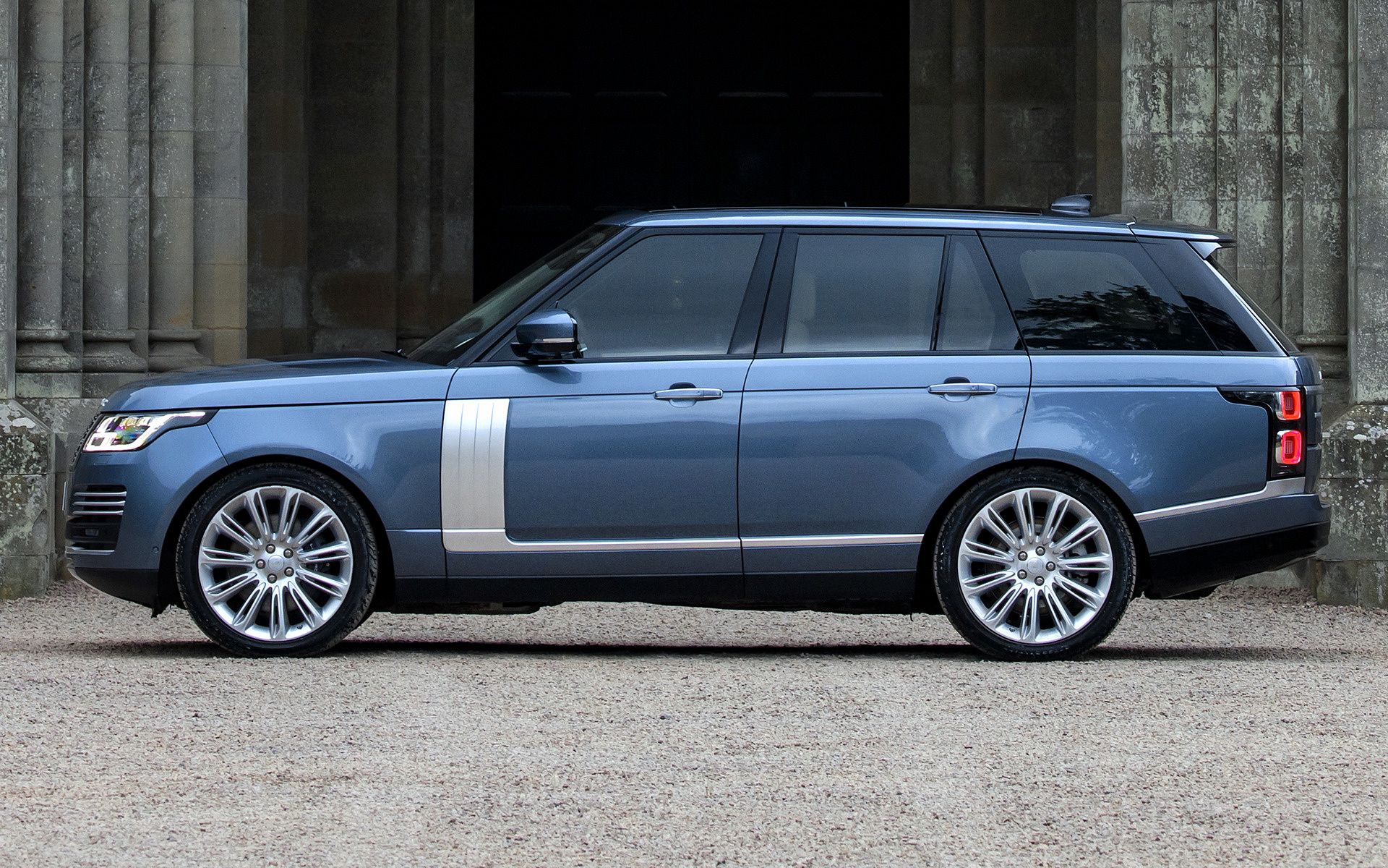 Range Rover Autobiography and HD Image