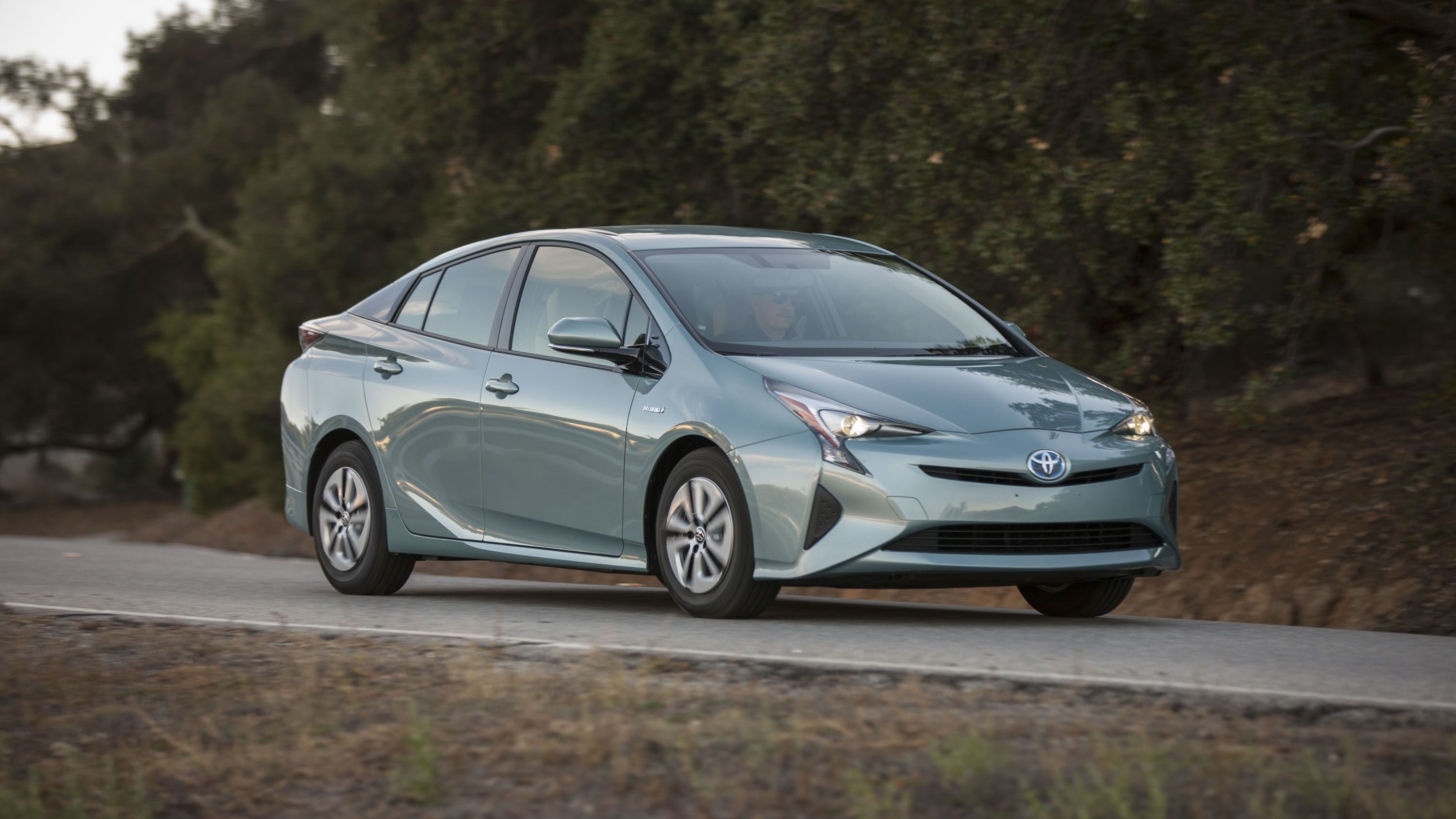 Rumor: Toyota Finally Realizes That The Prius Is Ugly; Plans