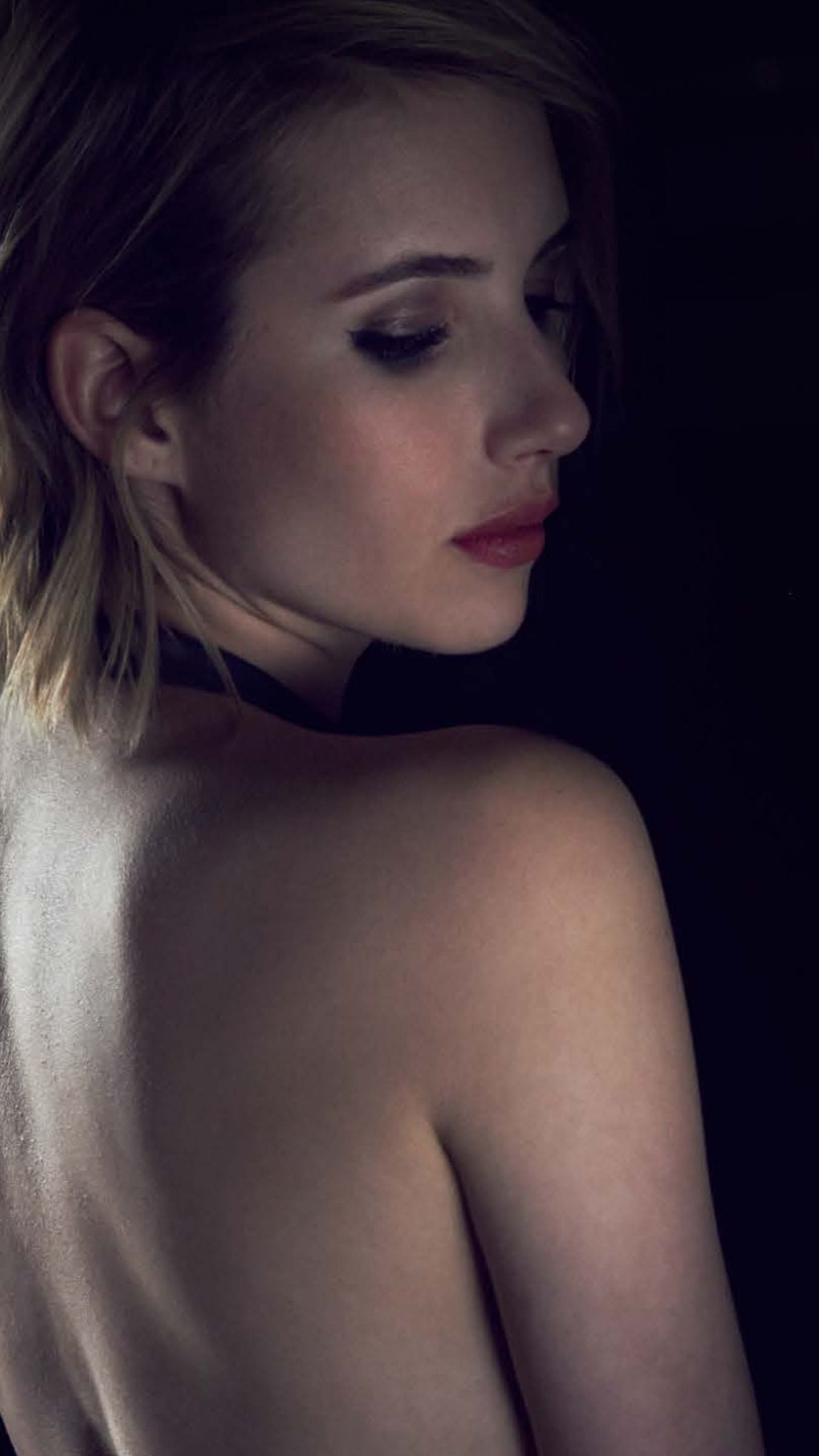 Download Backless Emma Roberts Photohoot 2017 Apple iPhone Plus