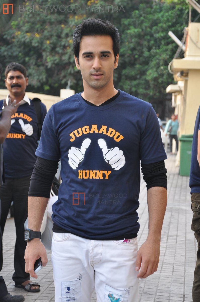 Pulkit Samrat. Farhan Akhtar at 'Fukrey' Jugaadu Event Photo