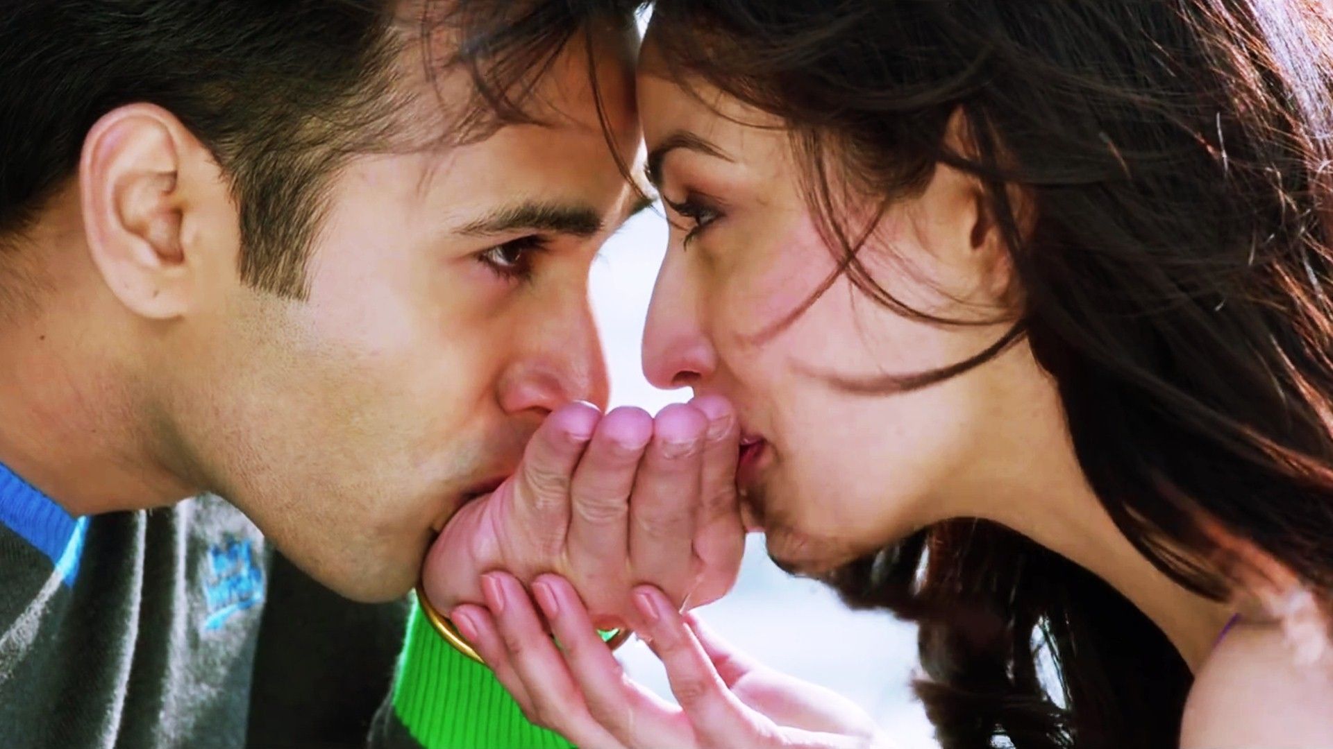 Pulkit Samrat And Yami Gautam Wallpaper 00118