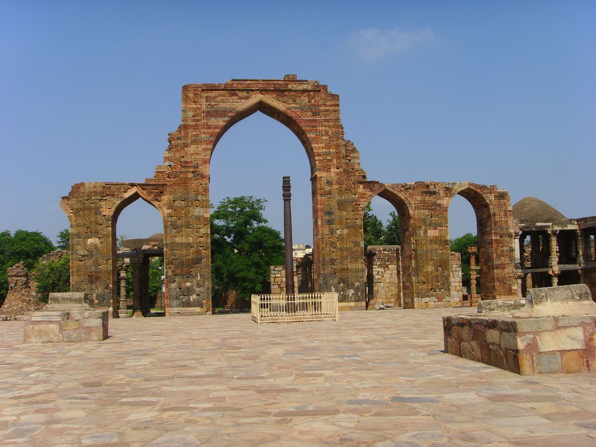 Fig: 79 Title: Screen Of Corbelled Arches Added To The Quwwat Al Islam Mosque Era: 1198 Location: Delhi Material: Iron Pillar In The Centre Was Taken From