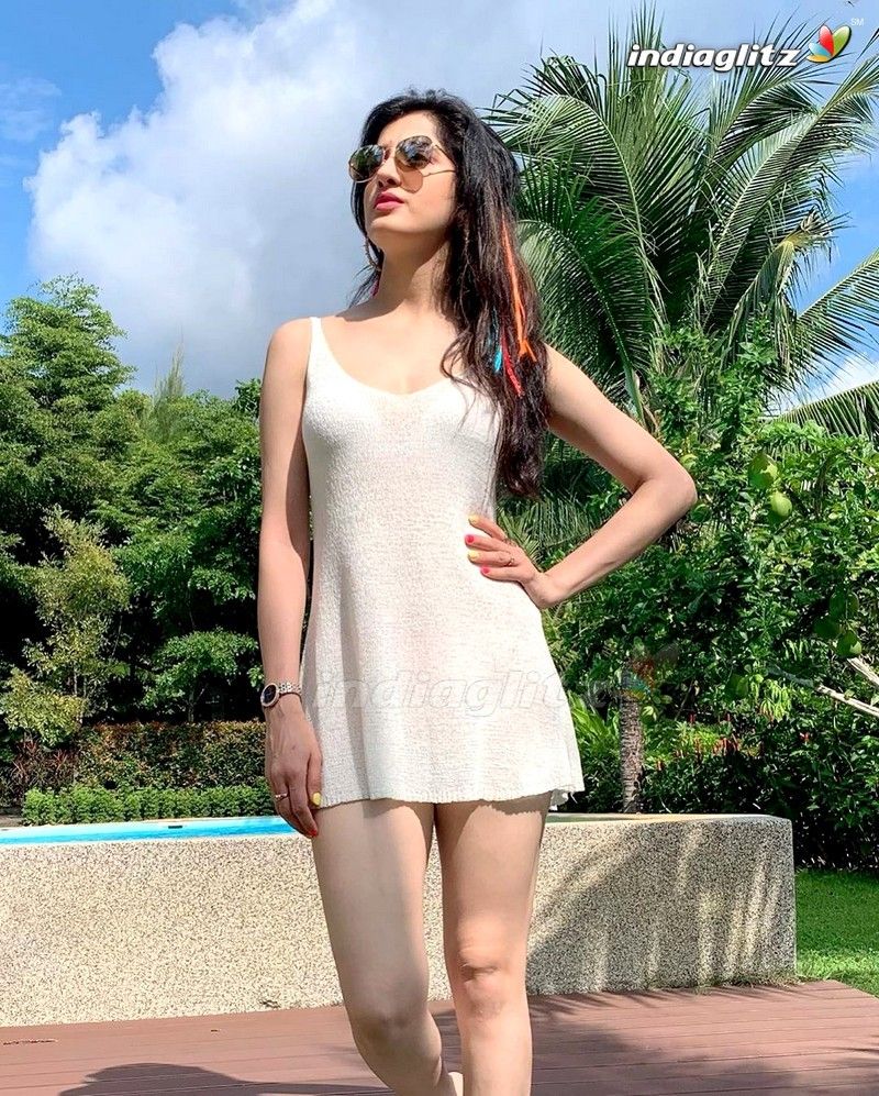 Richa Panai Photo Actress photo, image, gallery