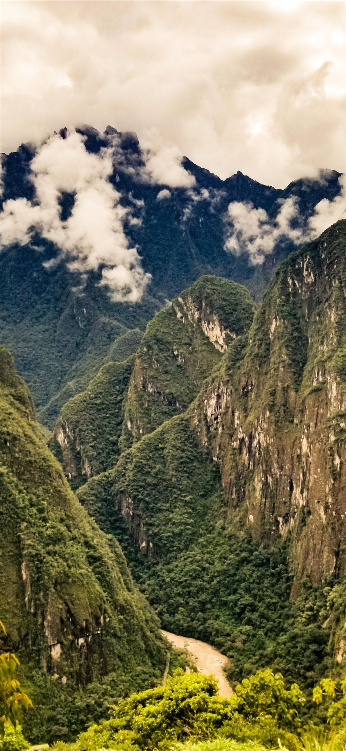 Andes mountains of Peru near Machu Picchu OC iPhone 11 Wallpaper Free Download