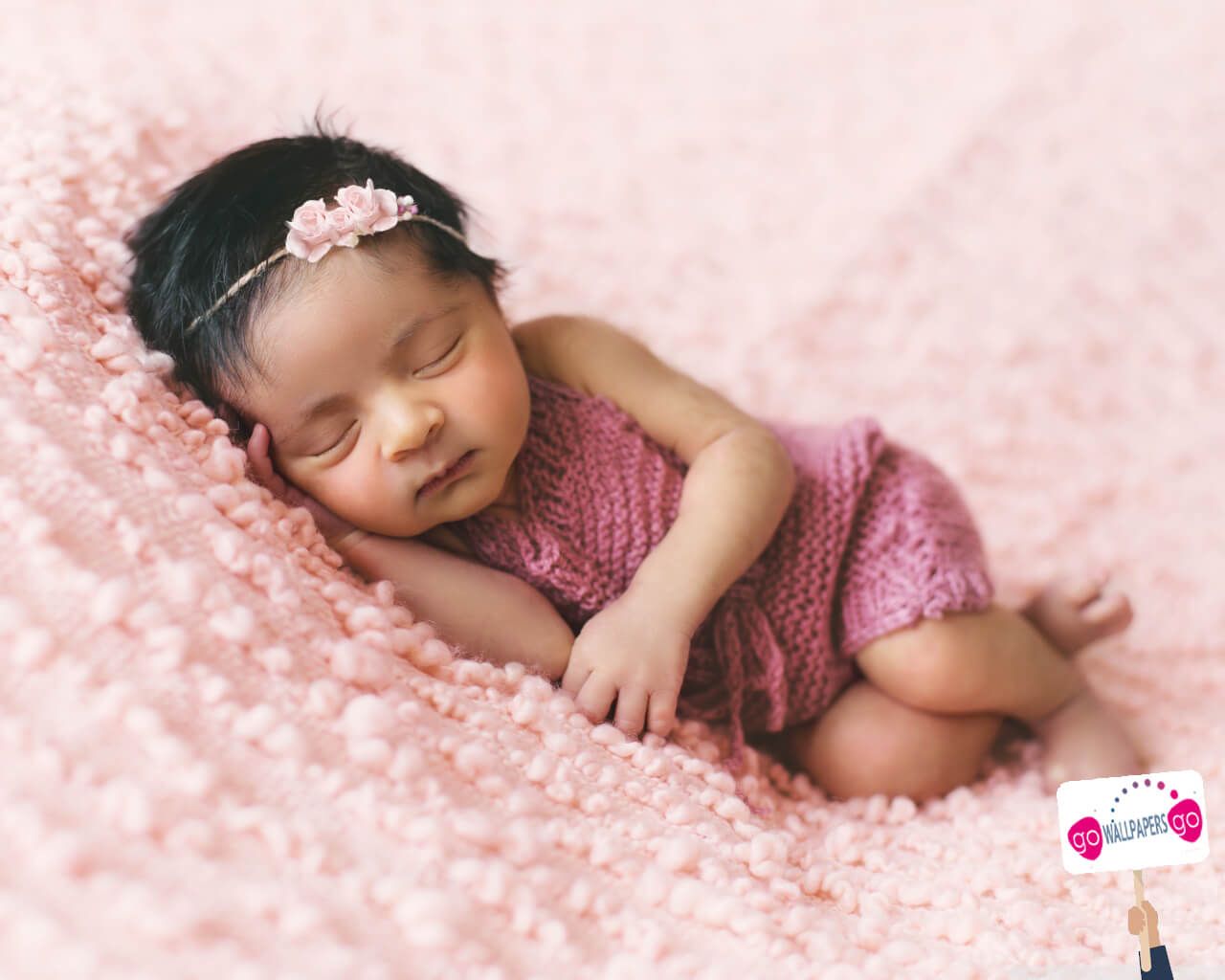 Tiny Newborn Baby Girl. Go Wallpaper Go
