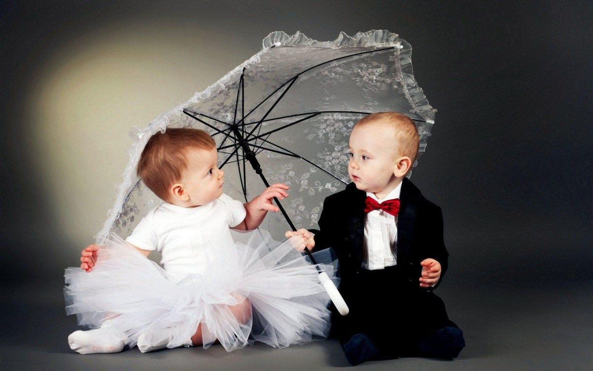 HD Walls Guru provide you best wallpaper for your desktop and mobile in high resolution.You can download. Cute baby couple, Love couple wallpaper, Baby wallpaper